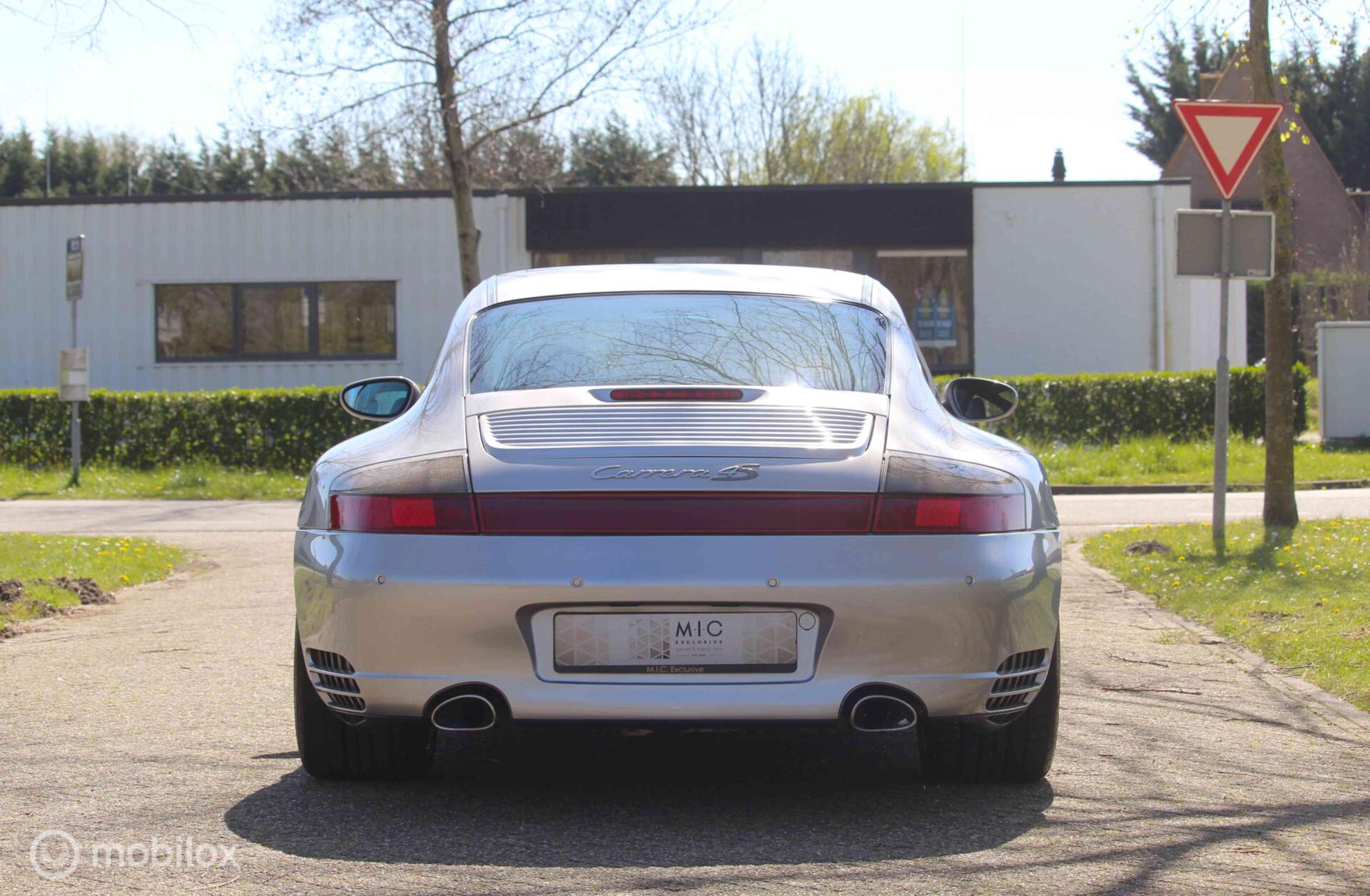 Foto van Porsche 911 Carrera 4s
