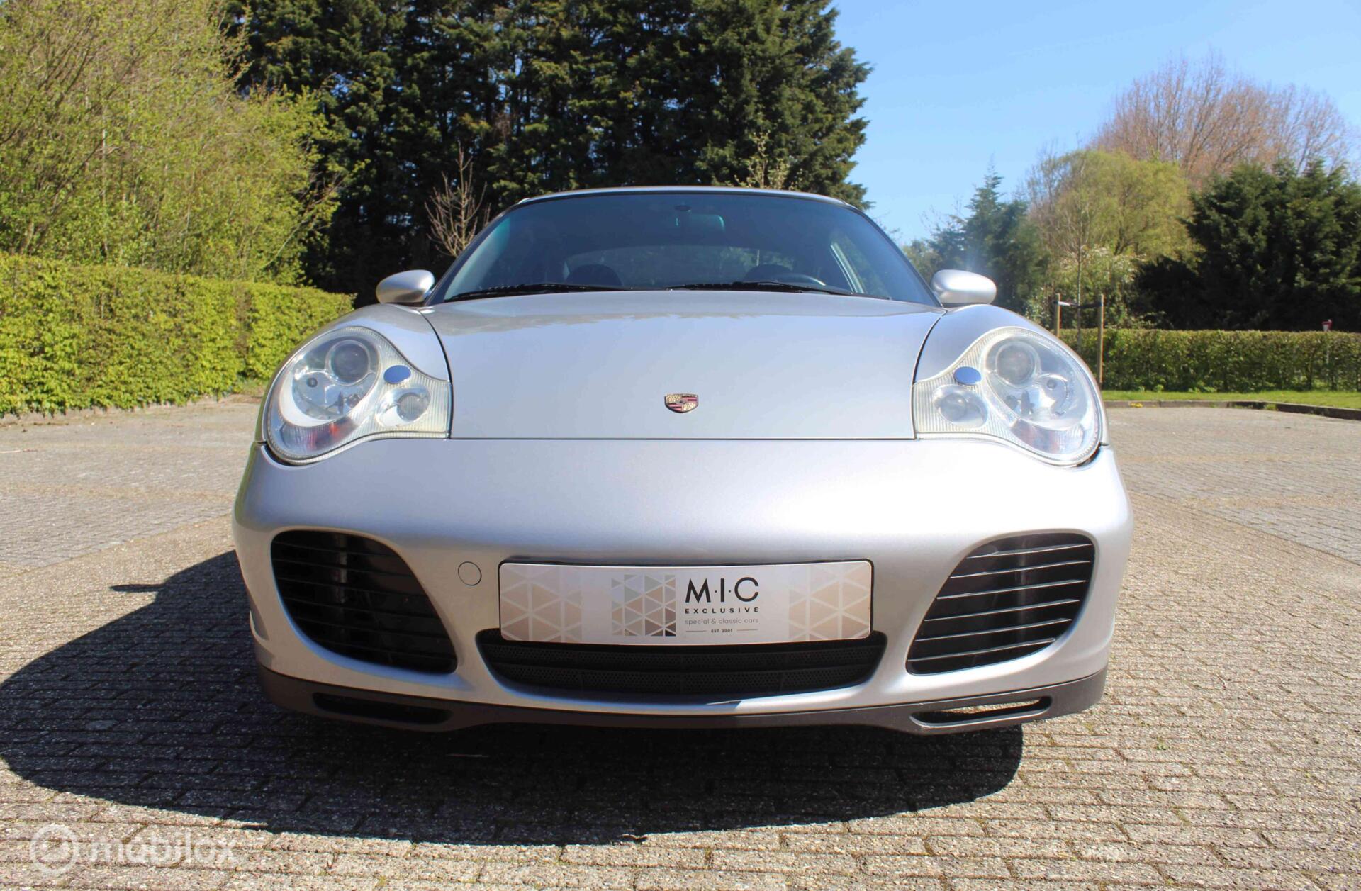 Foto van Porsche 911 Carrera 4s