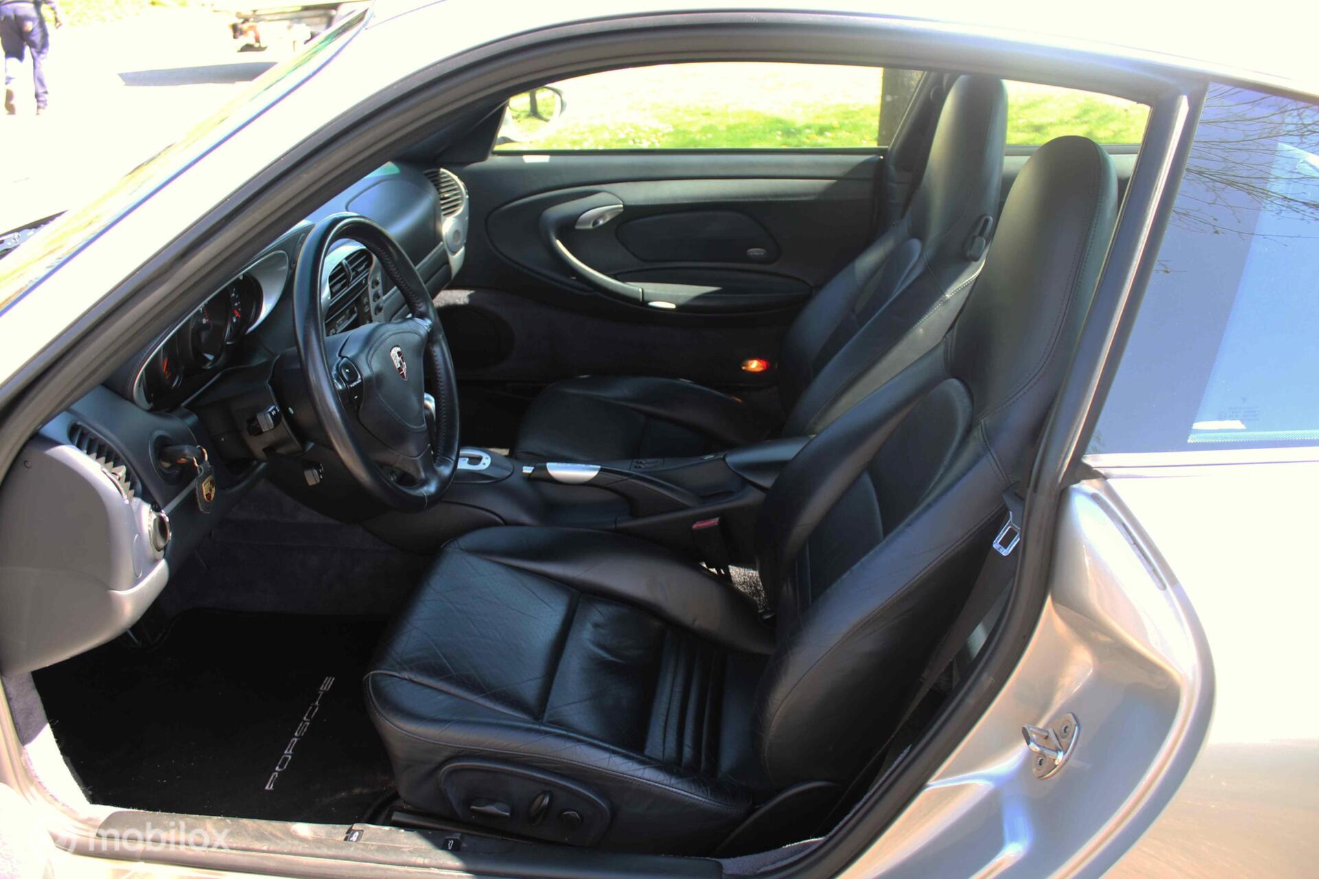 Foto van Porsche 911 Carrera 4s