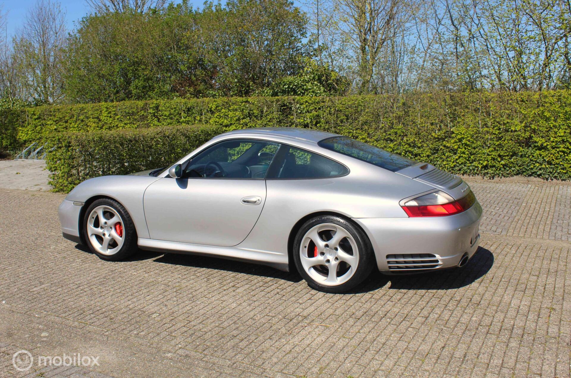 Foto van Porsche 911 Carrera 4s