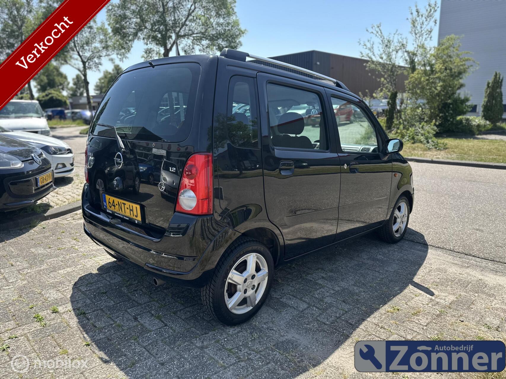Foto van Opel Agila
