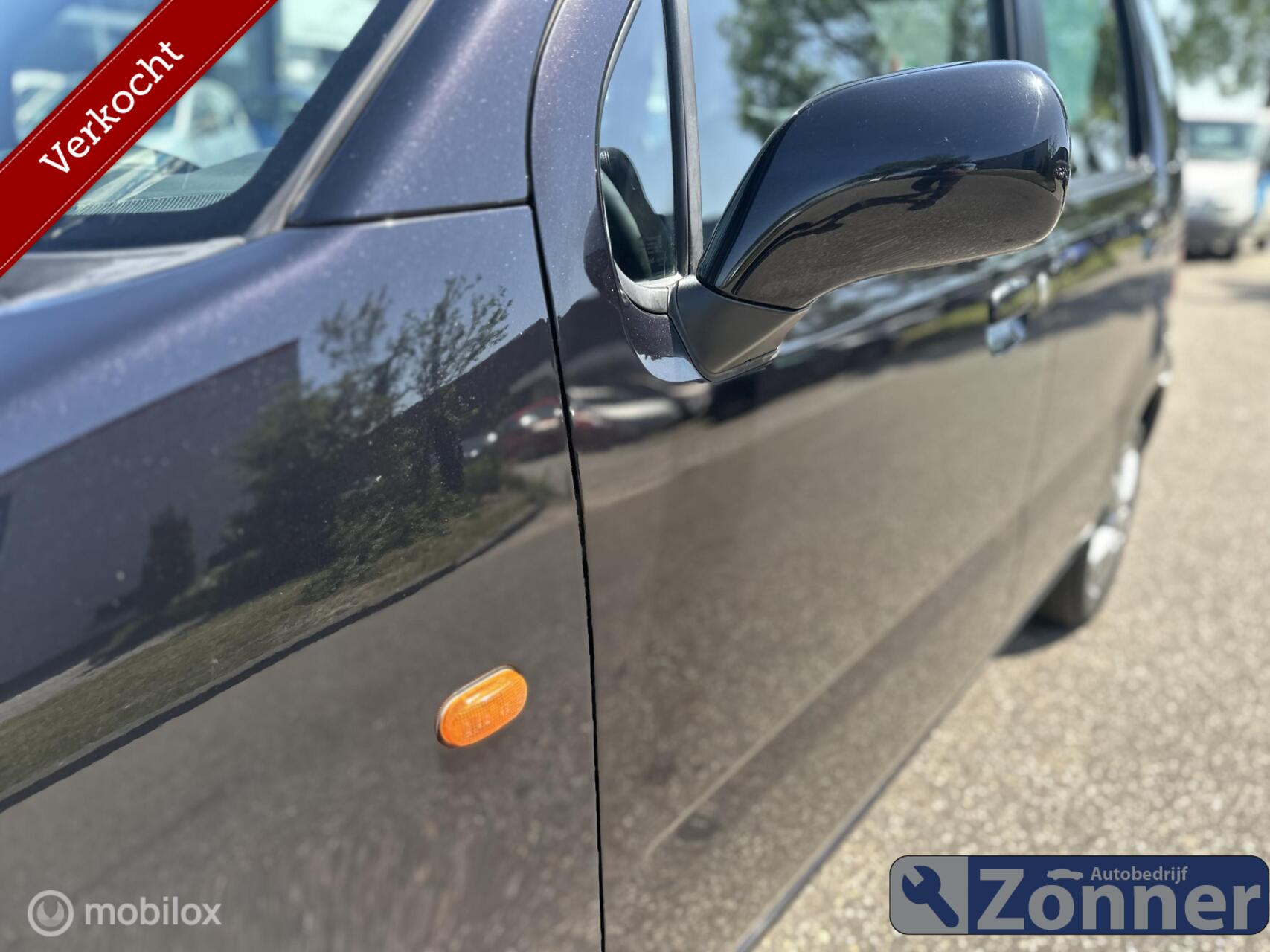 Foto van Opel Agila