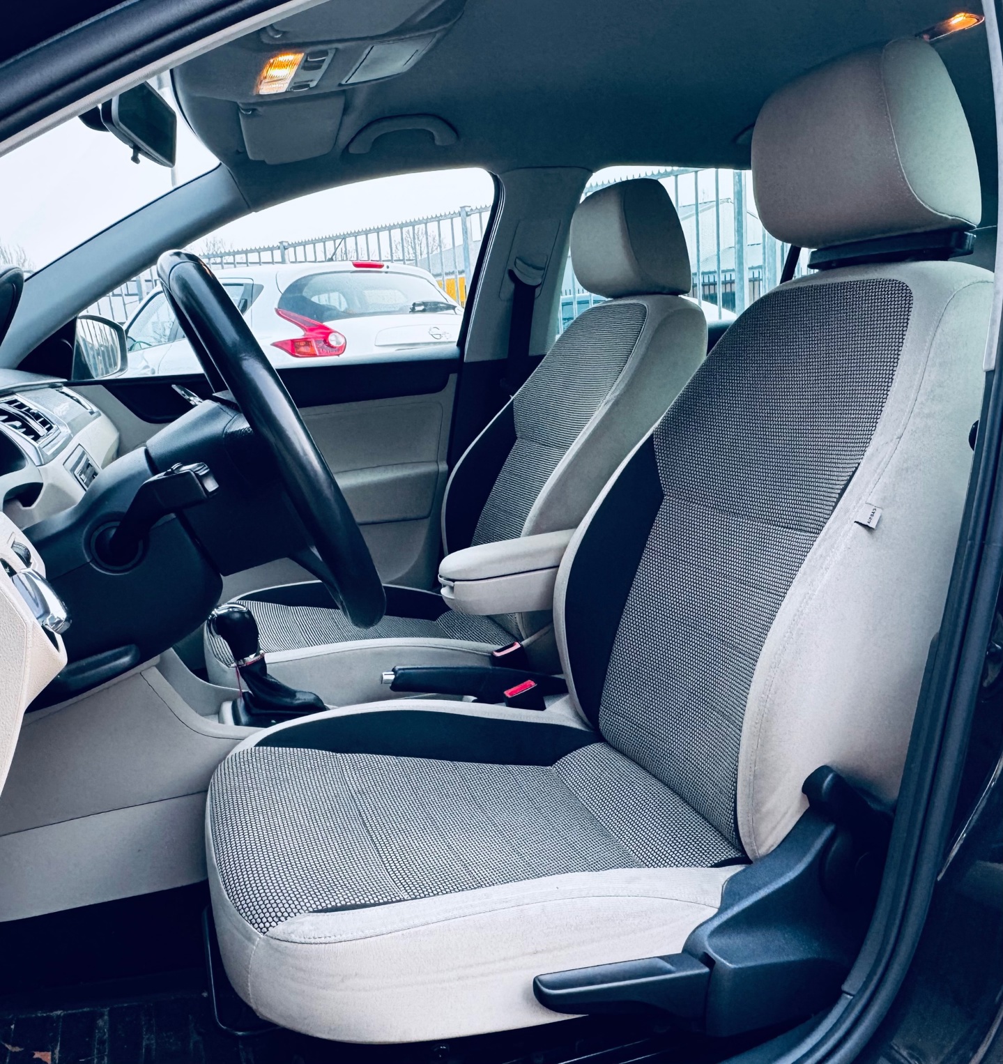 Foto van Skoda Rapid