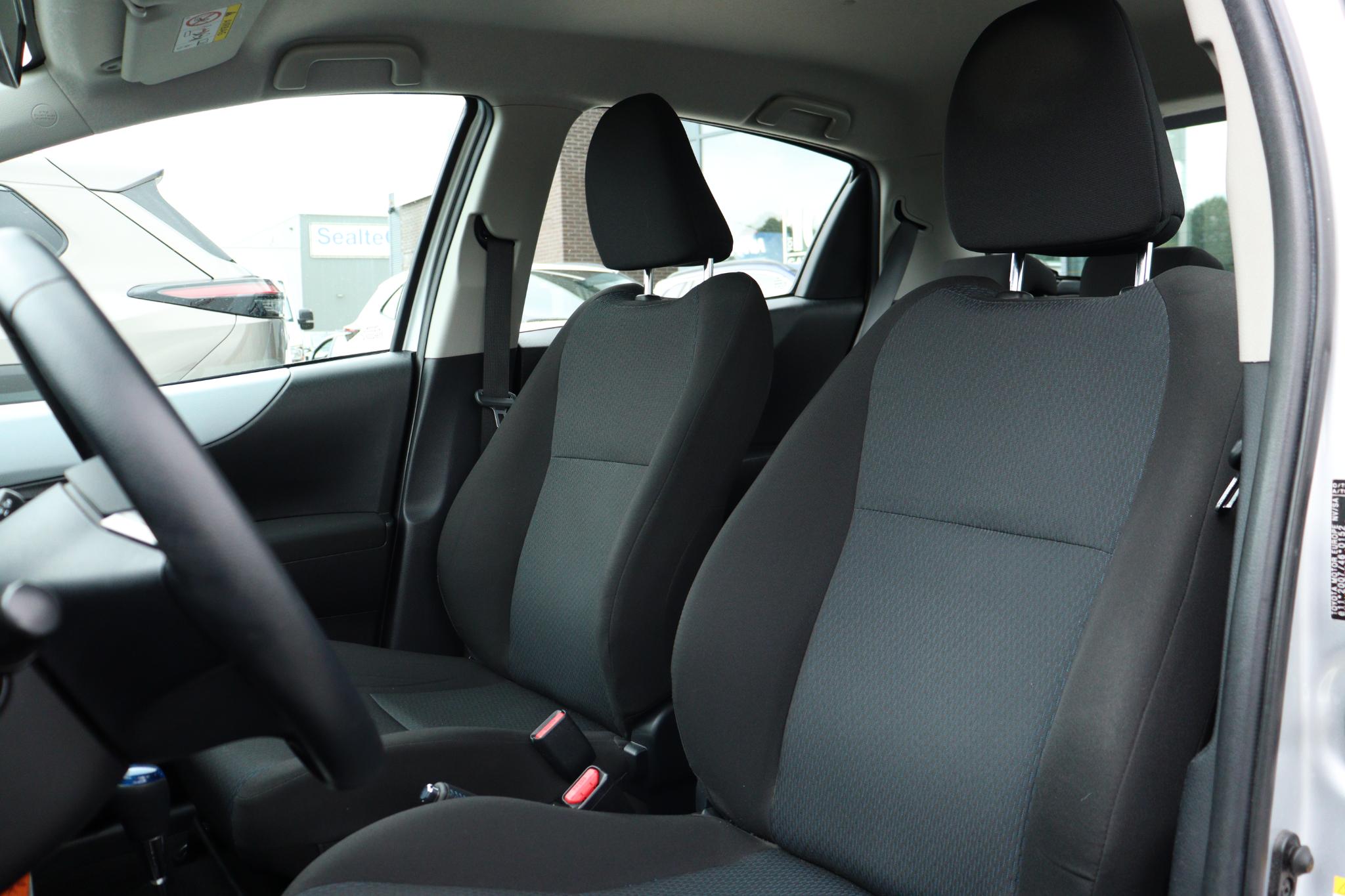 Foto van Toyota Toyota Yaris Hybrid