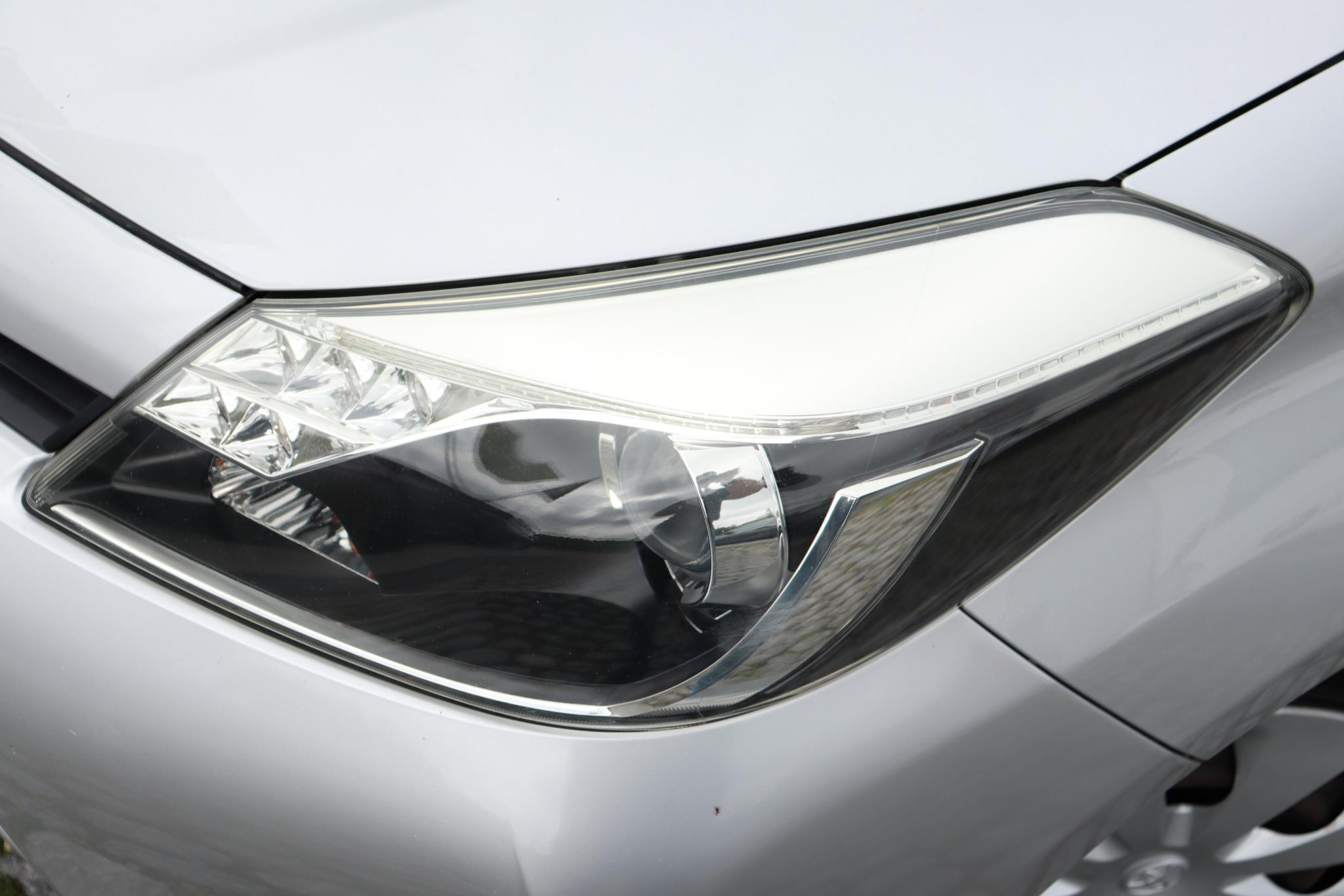 Foto van Toyota Toyota Yaris Hybrid
