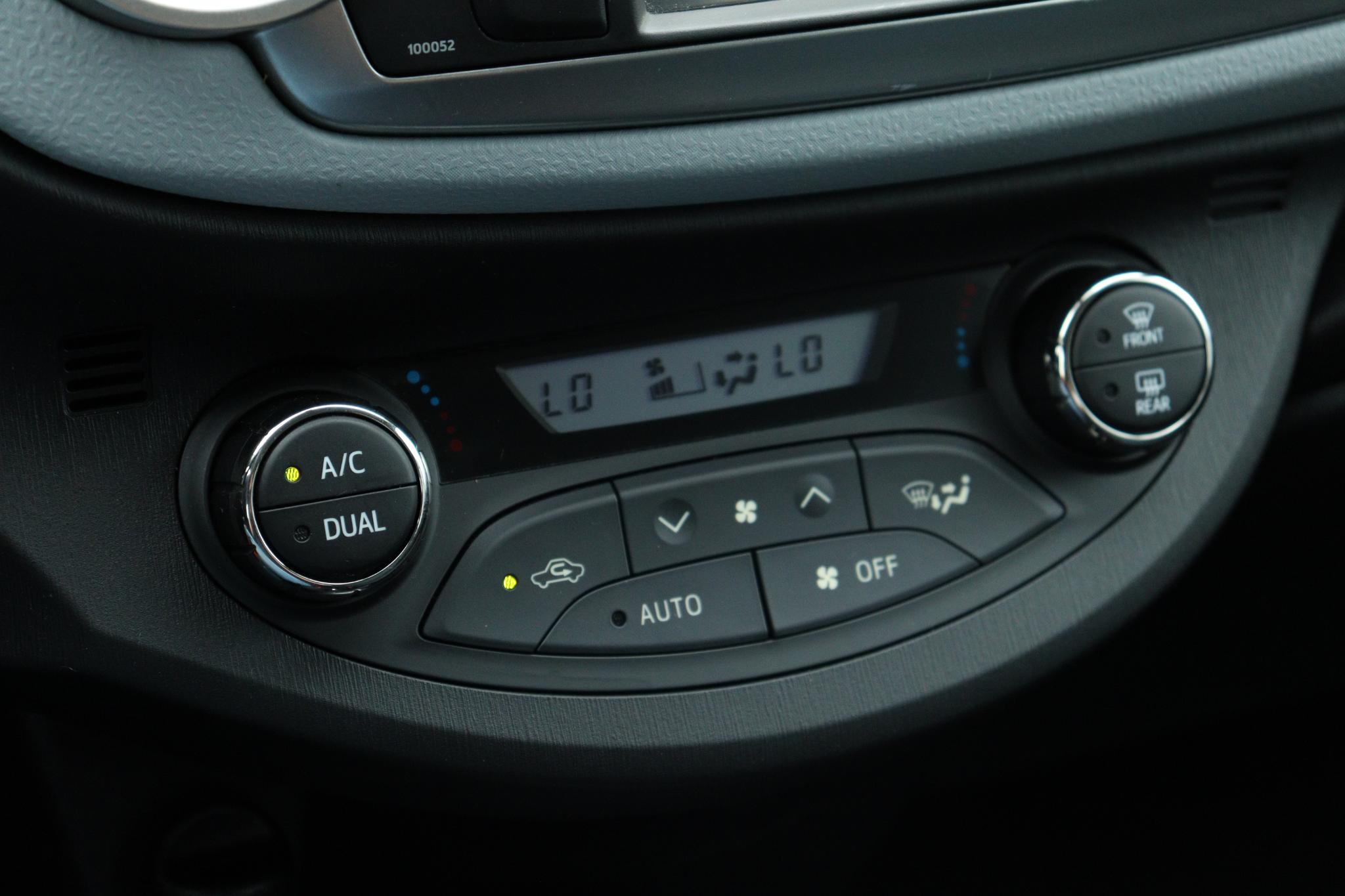 Foto van Toyota Toyota Yaris Hybrid