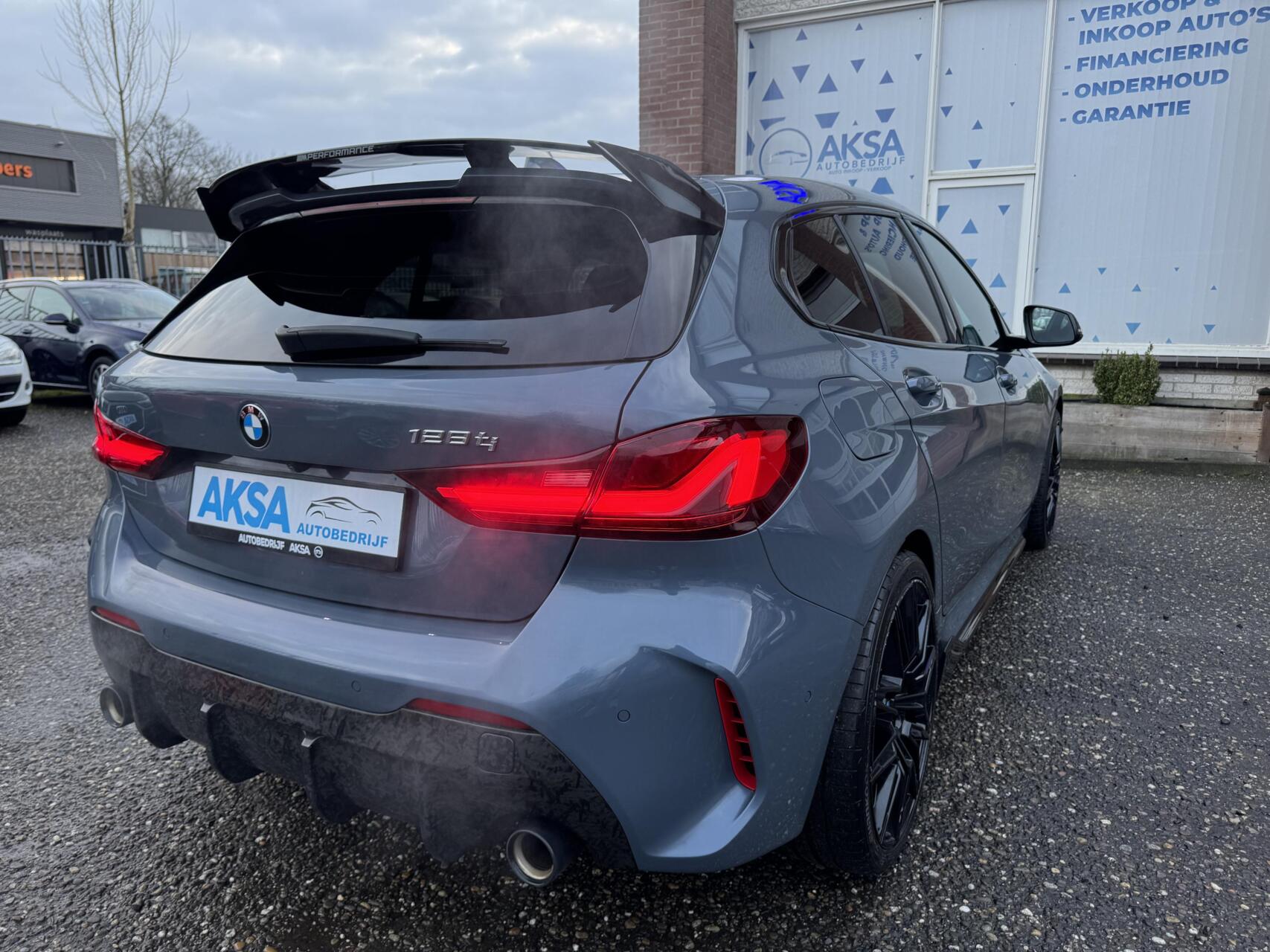 Foto van BMW 128ti