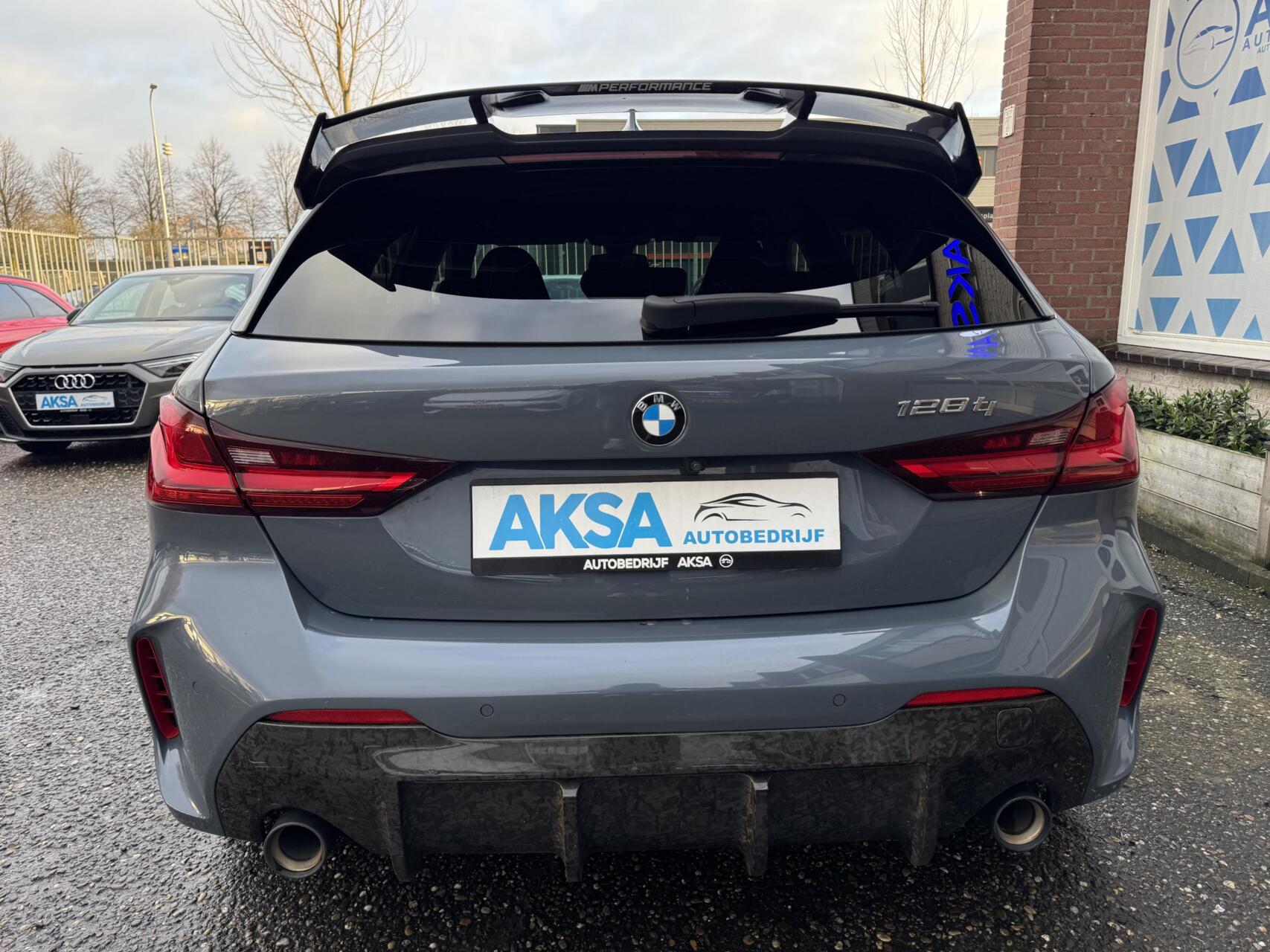Foto van BMW 128ti