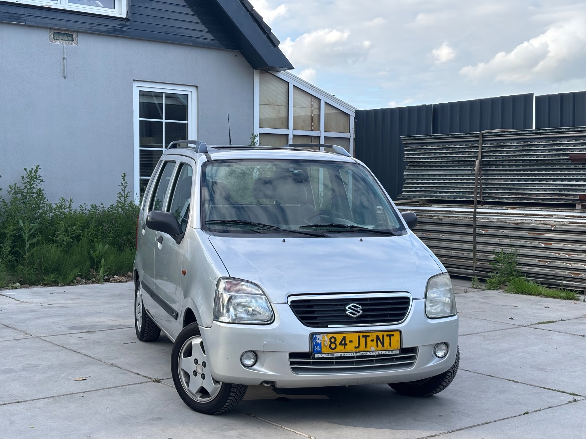 Foto van Suzuki Wagon R