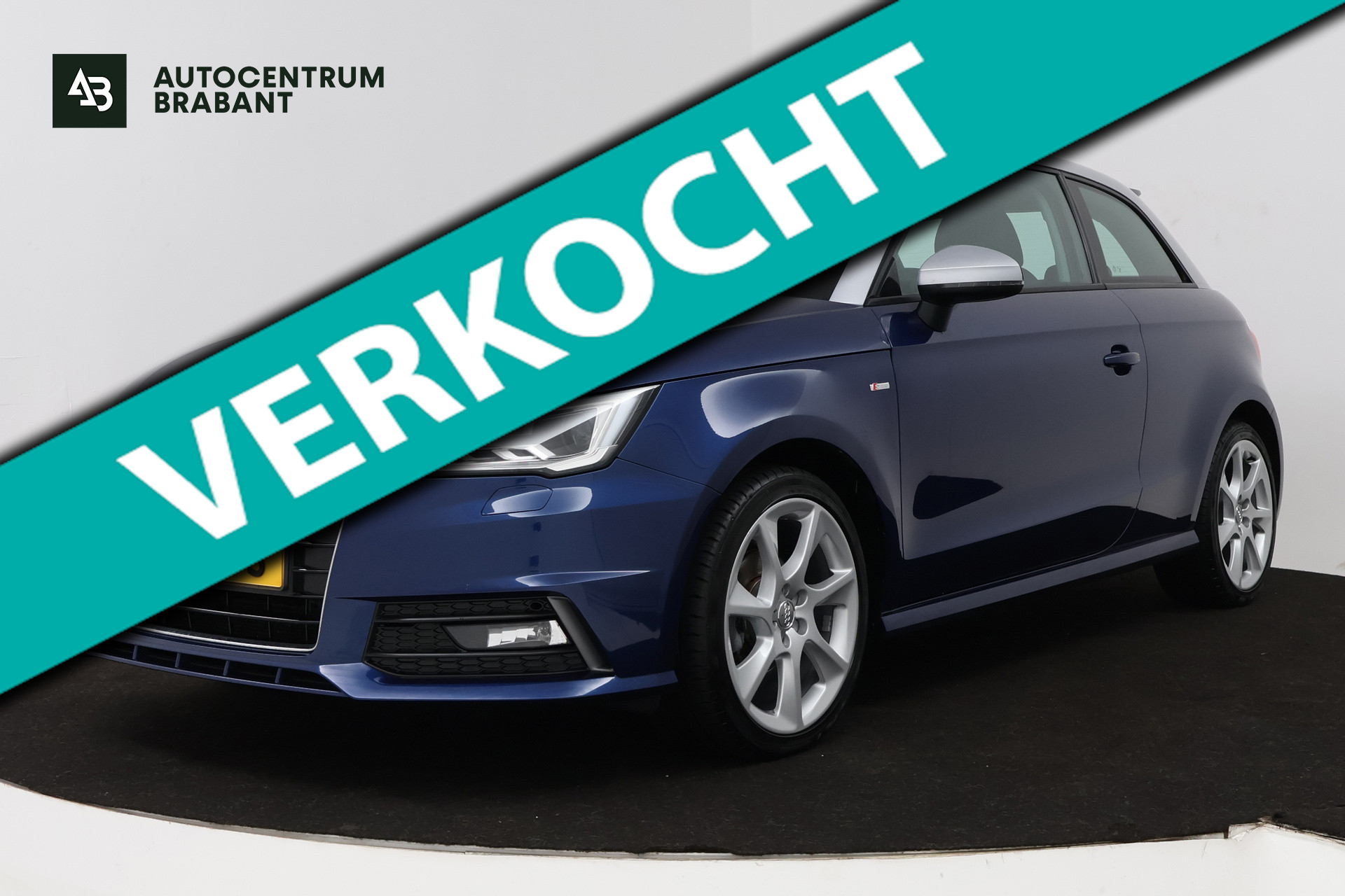 Audi A1 1.0 TFSI Sport (NAVIGATIE, PARKEERSENSOREN, AUTOMAAT, BLUETOOTH) 2016 - voorkant