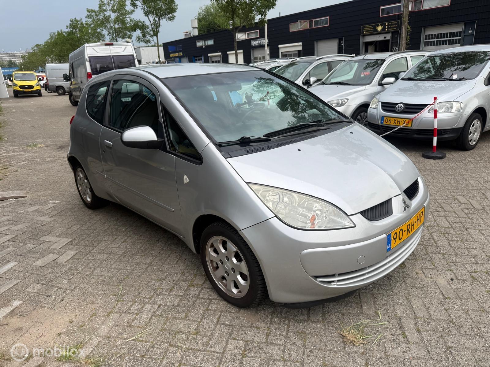 Foto van Mitsubishi Mitsubishi Colt