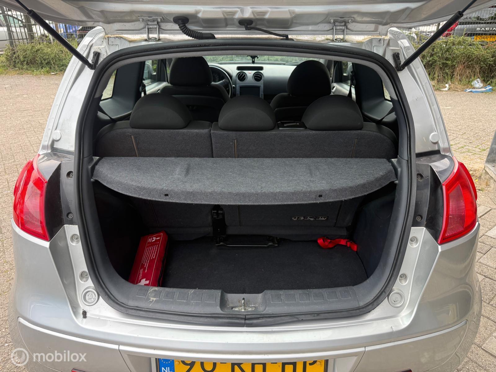 Foto van Mitsubishi Mitsubishi Colt