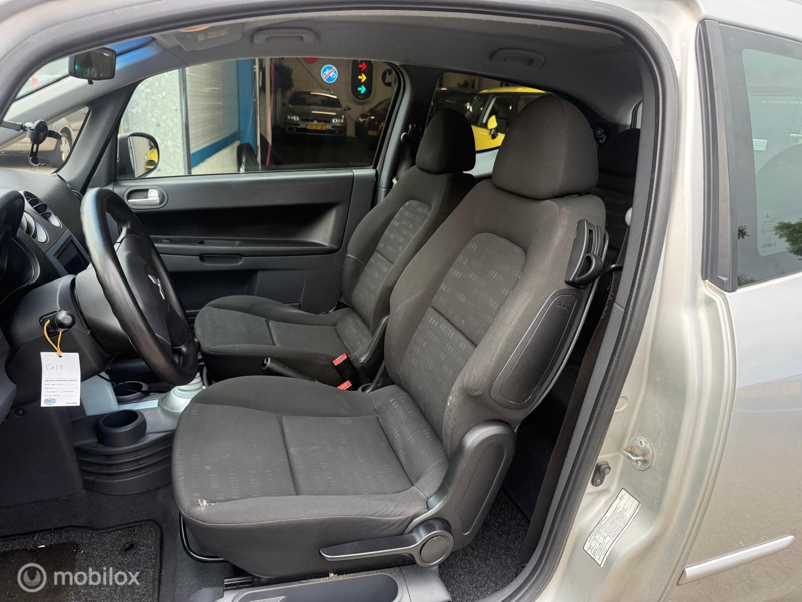 Foto van Mitsubishi Mitsubishi Colt