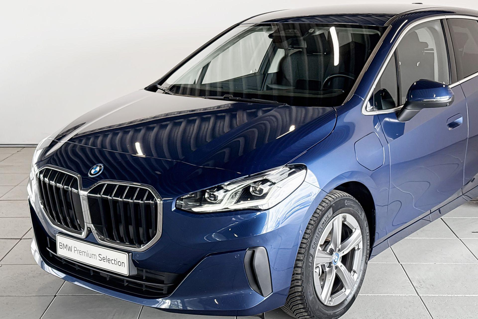 Foto van BMW 225e xDrive Active Tourer