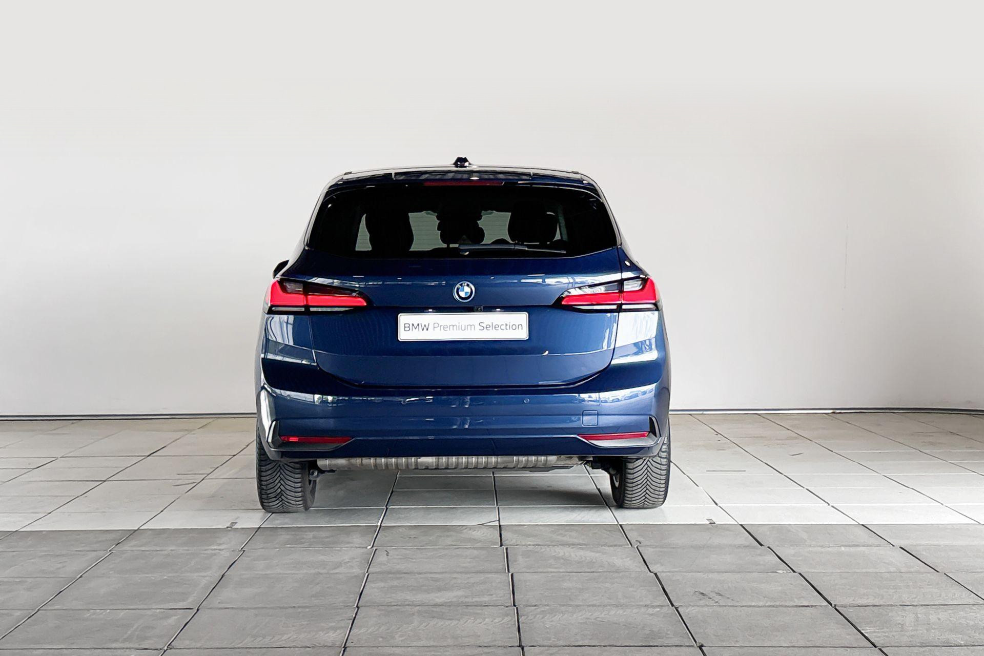 Foto van BMW 225e xDrive Active Tourer