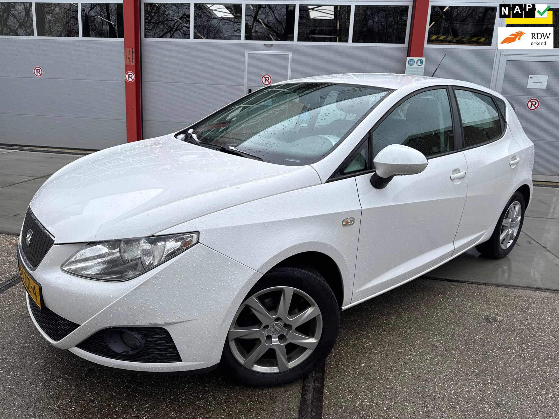 Seat Ibiza 1.2 TDI Reference Ecomotive 2010 - voorkant