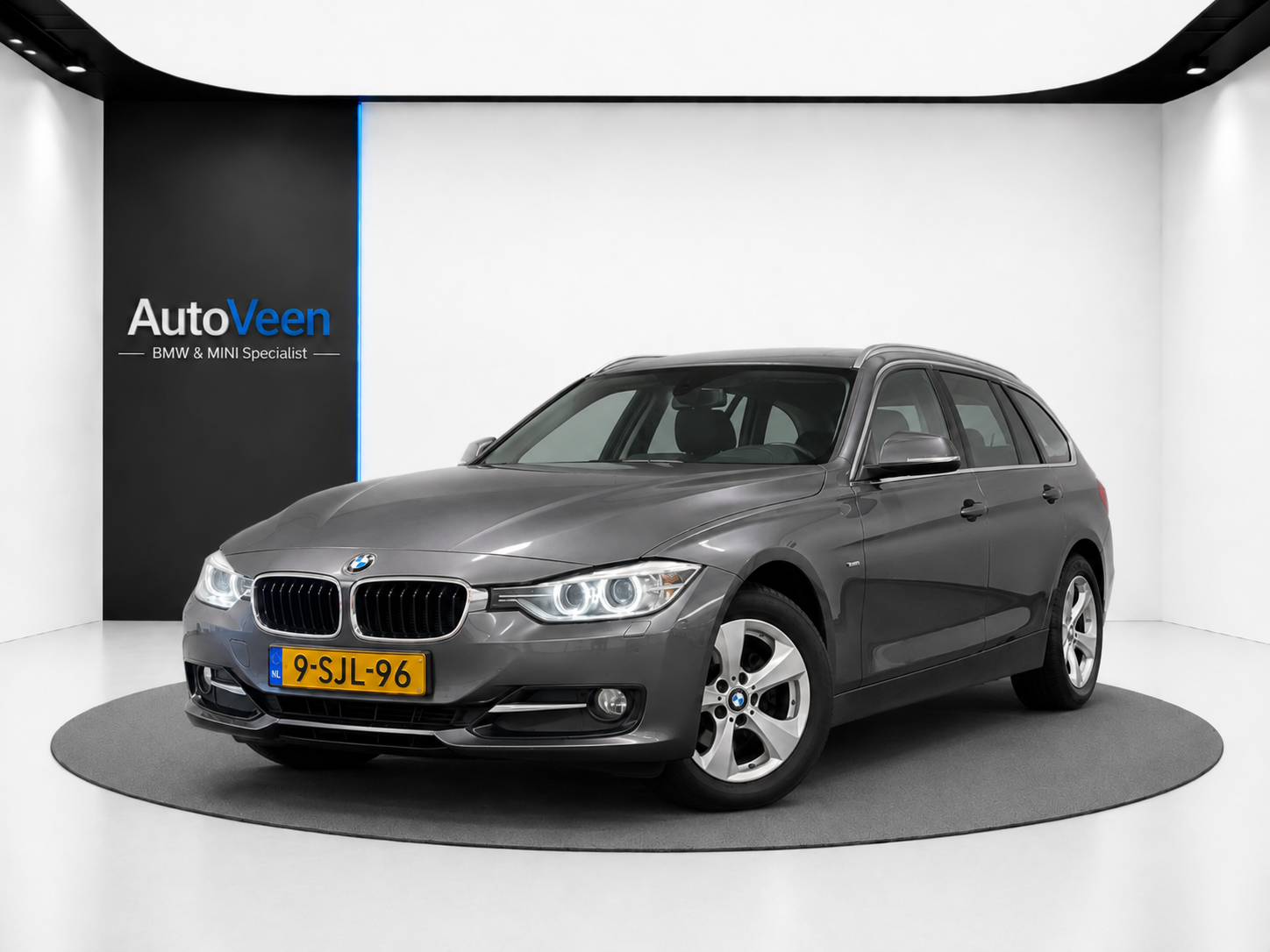 BMW 316i 316i Executive (CRUISE, NAVI, LED, PARKEERSENSOREN, GOED ONDERHOUDEN) 2013 - voorkant