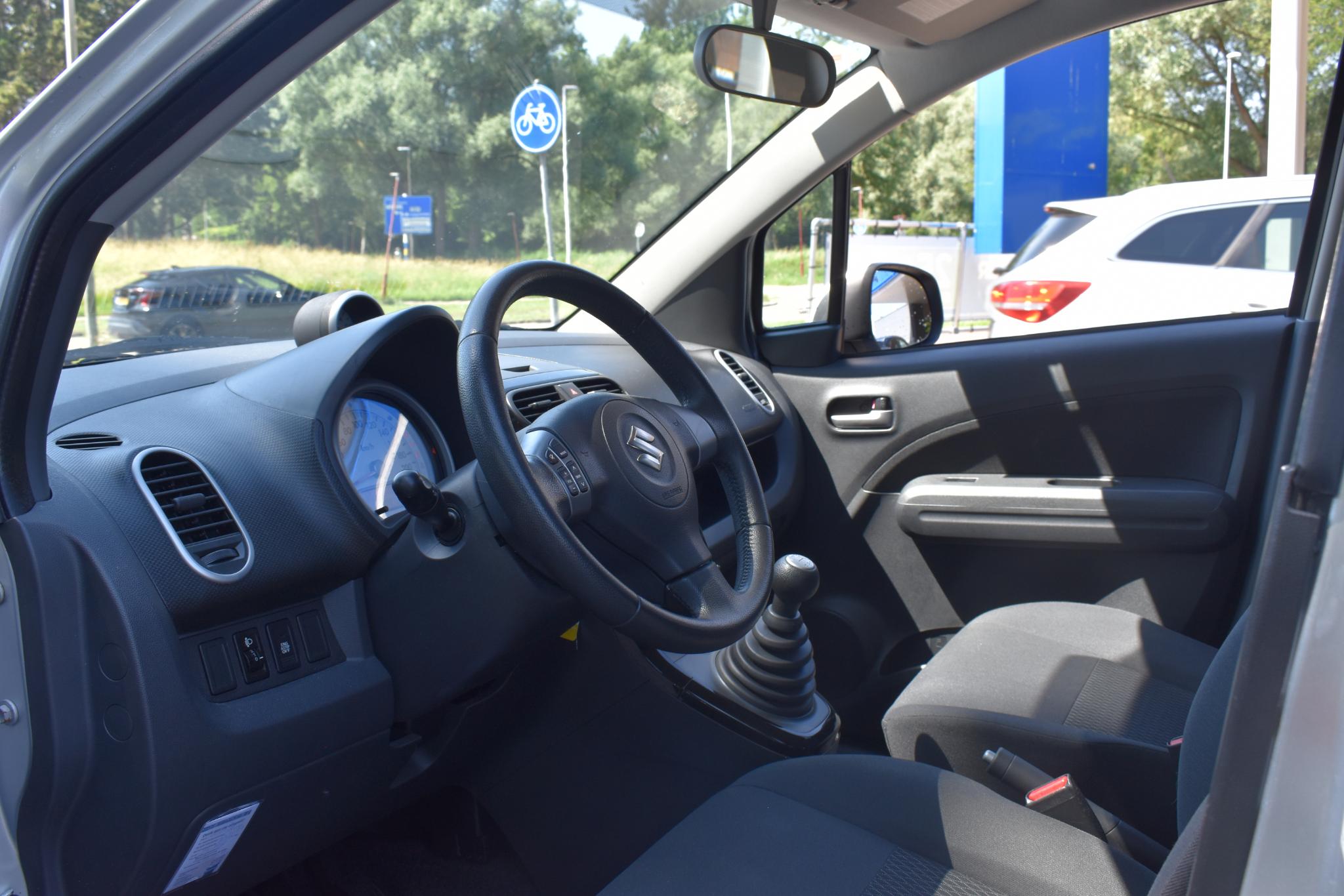 Foto van Suzuki Splash