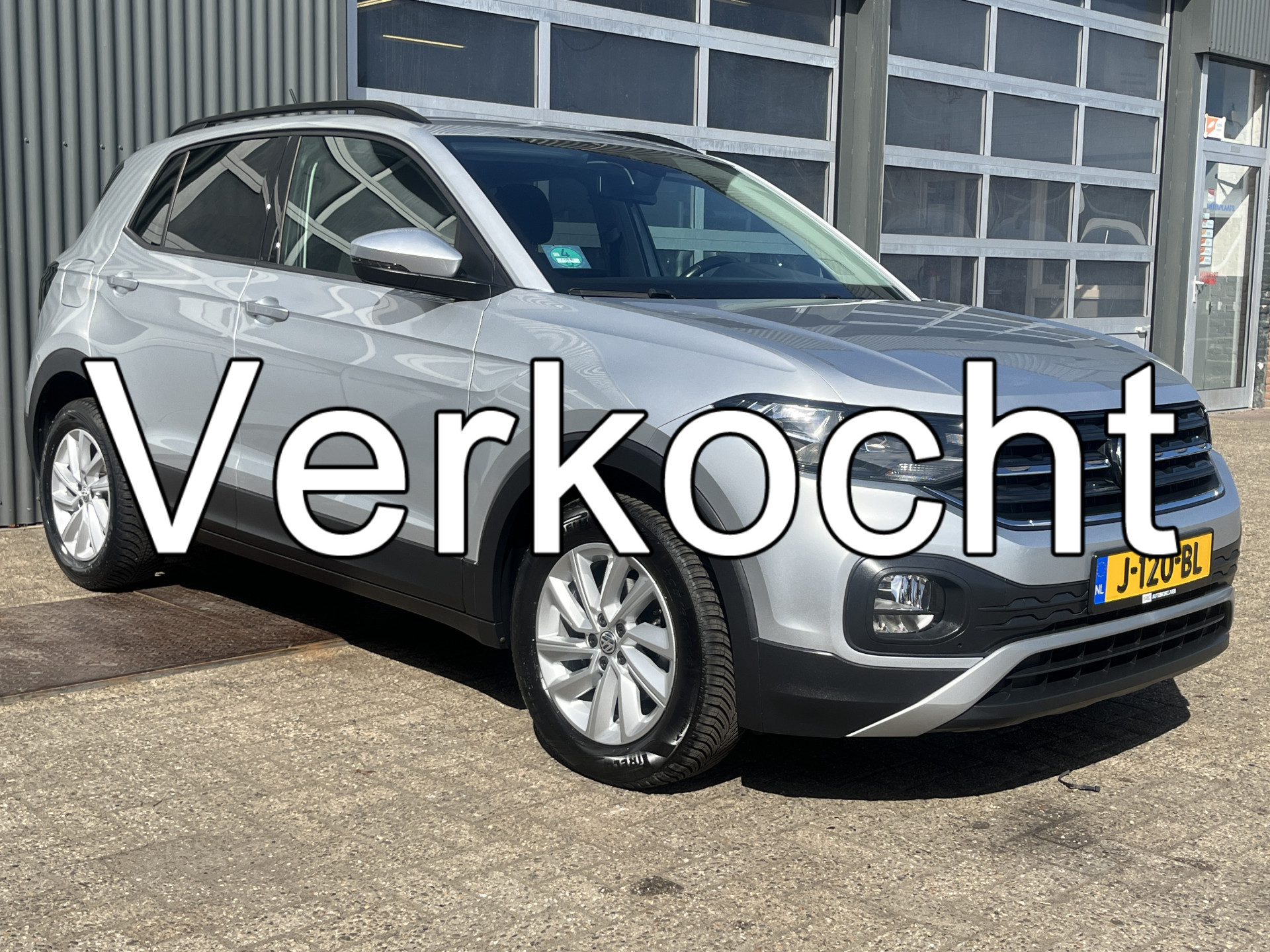 Volkswagen T-cross 1.0 TSI Life 2020 - voorkant