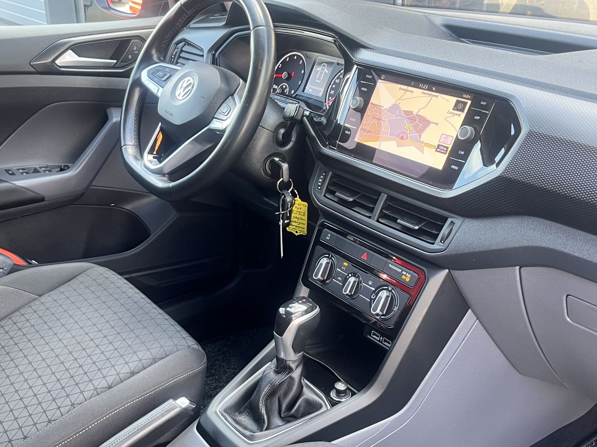 Foto van Volkswagen T-cross