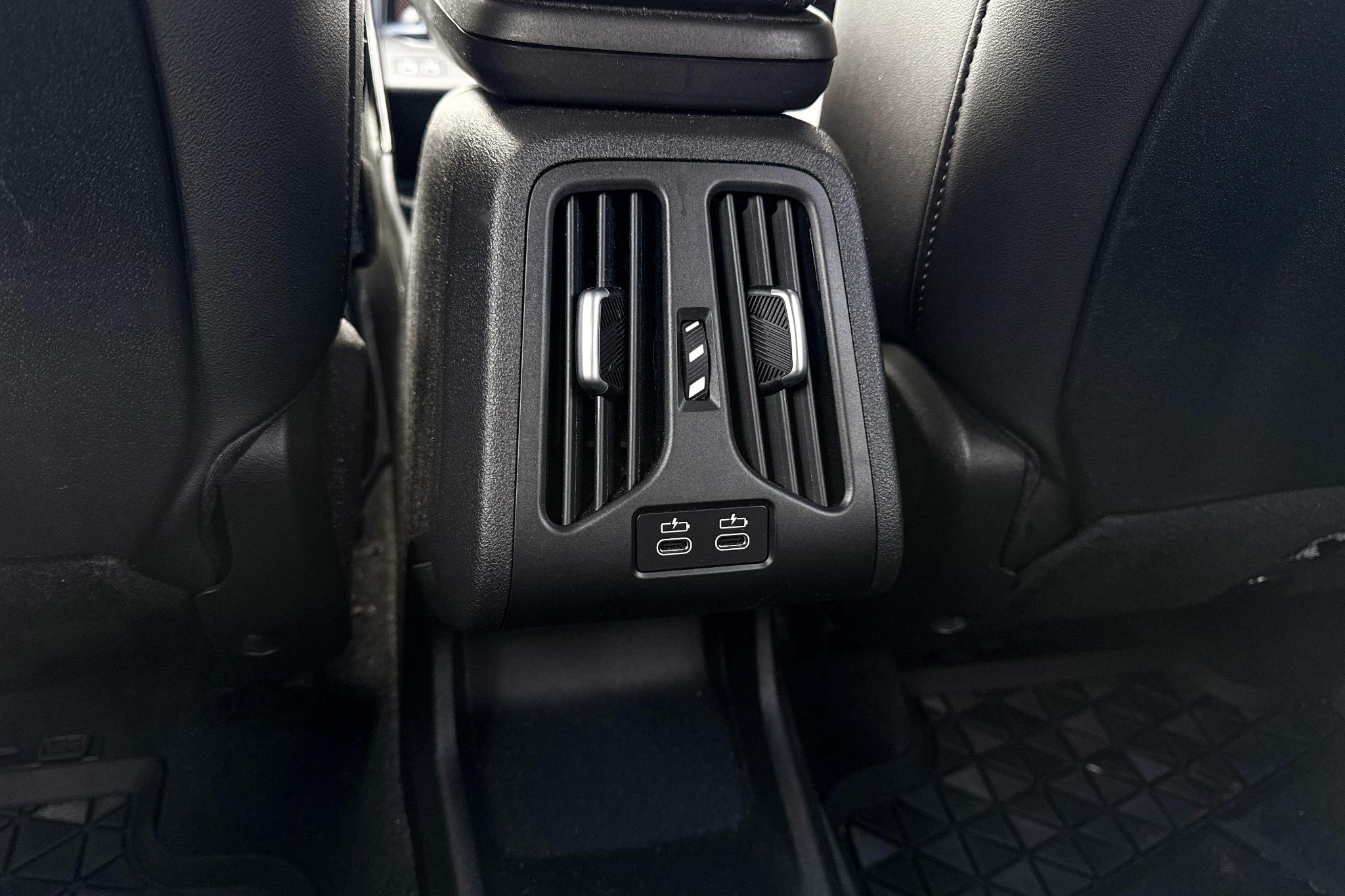Foto van BMW X1 Xdrive23i