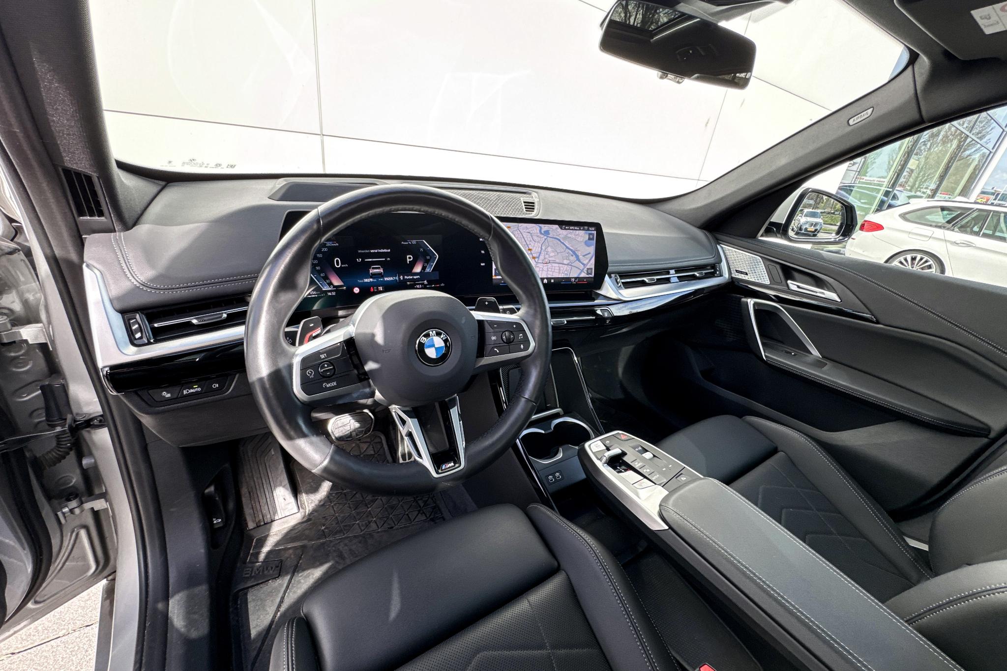 Foto van BMW X1 Xdrive23i