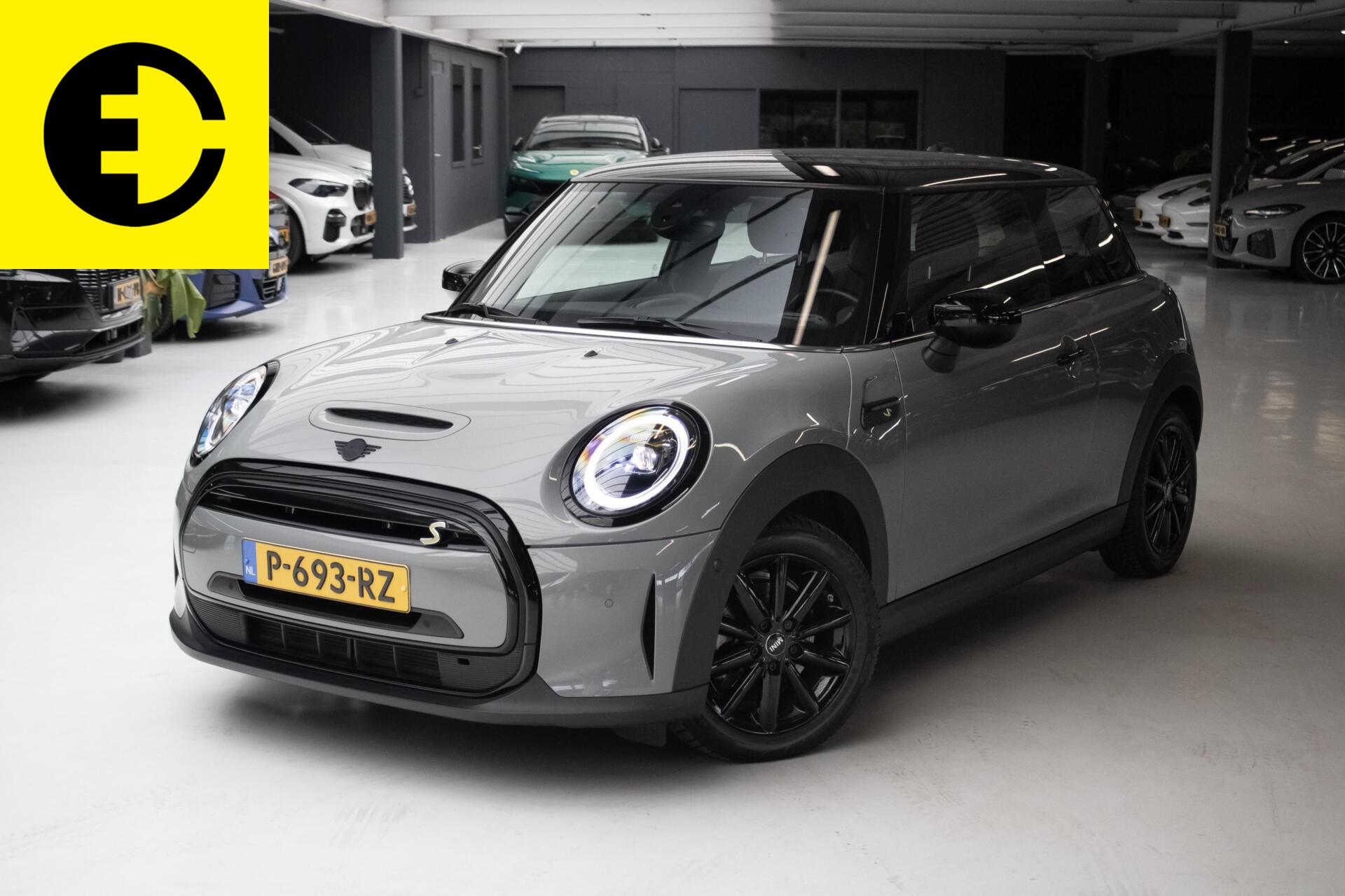 Foto van MINI COOPER SE