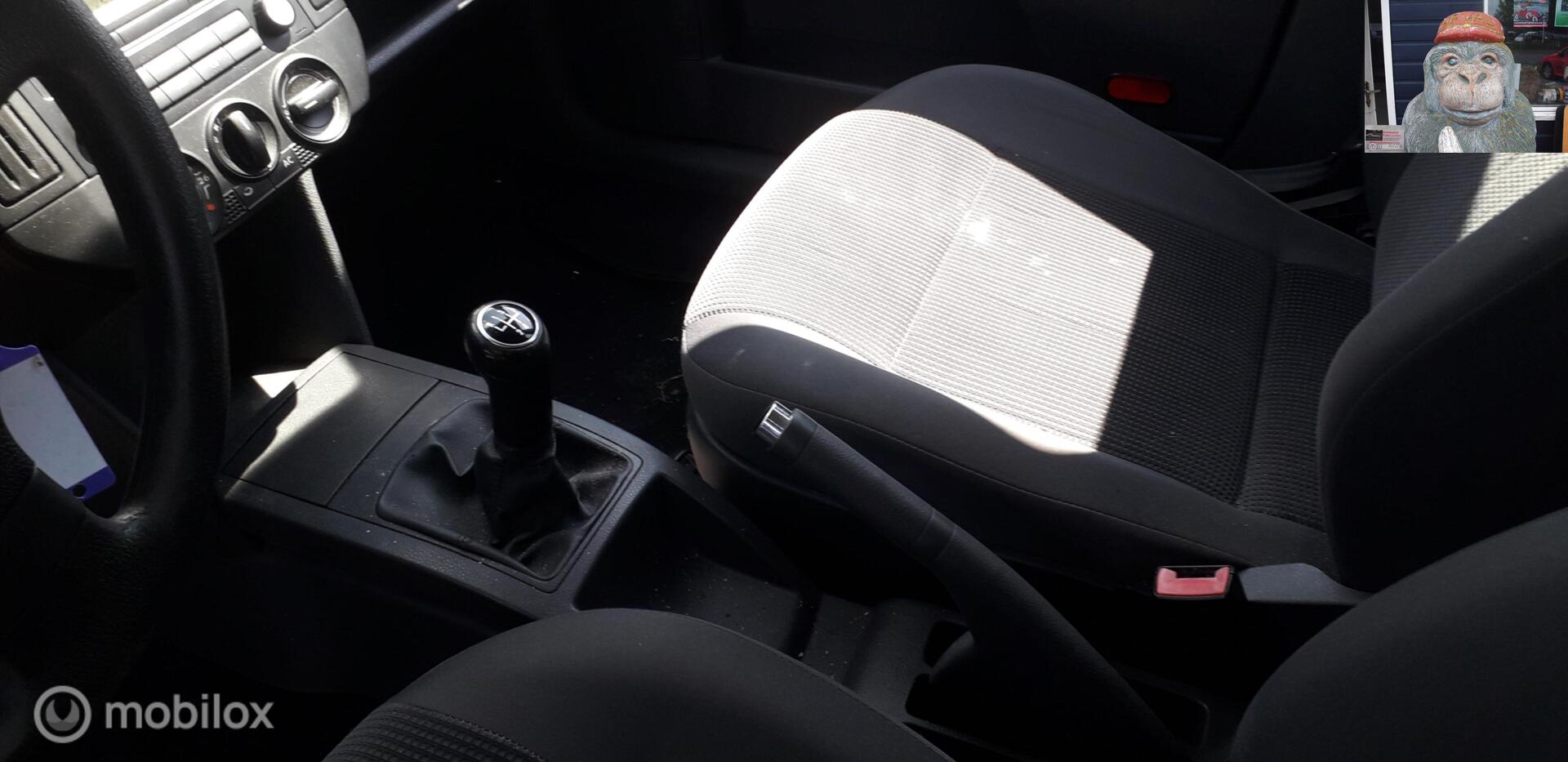 Foto van Volkswagen New Beetle