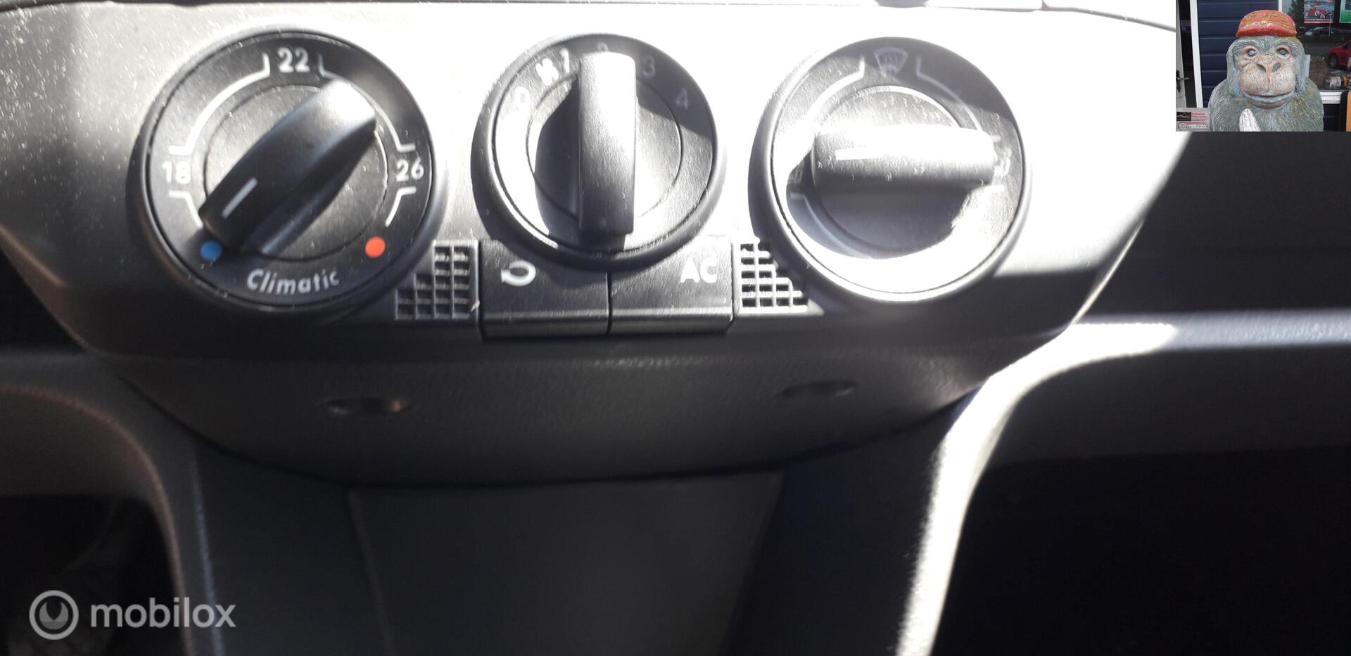 Foto van Volkswagen New Beetle