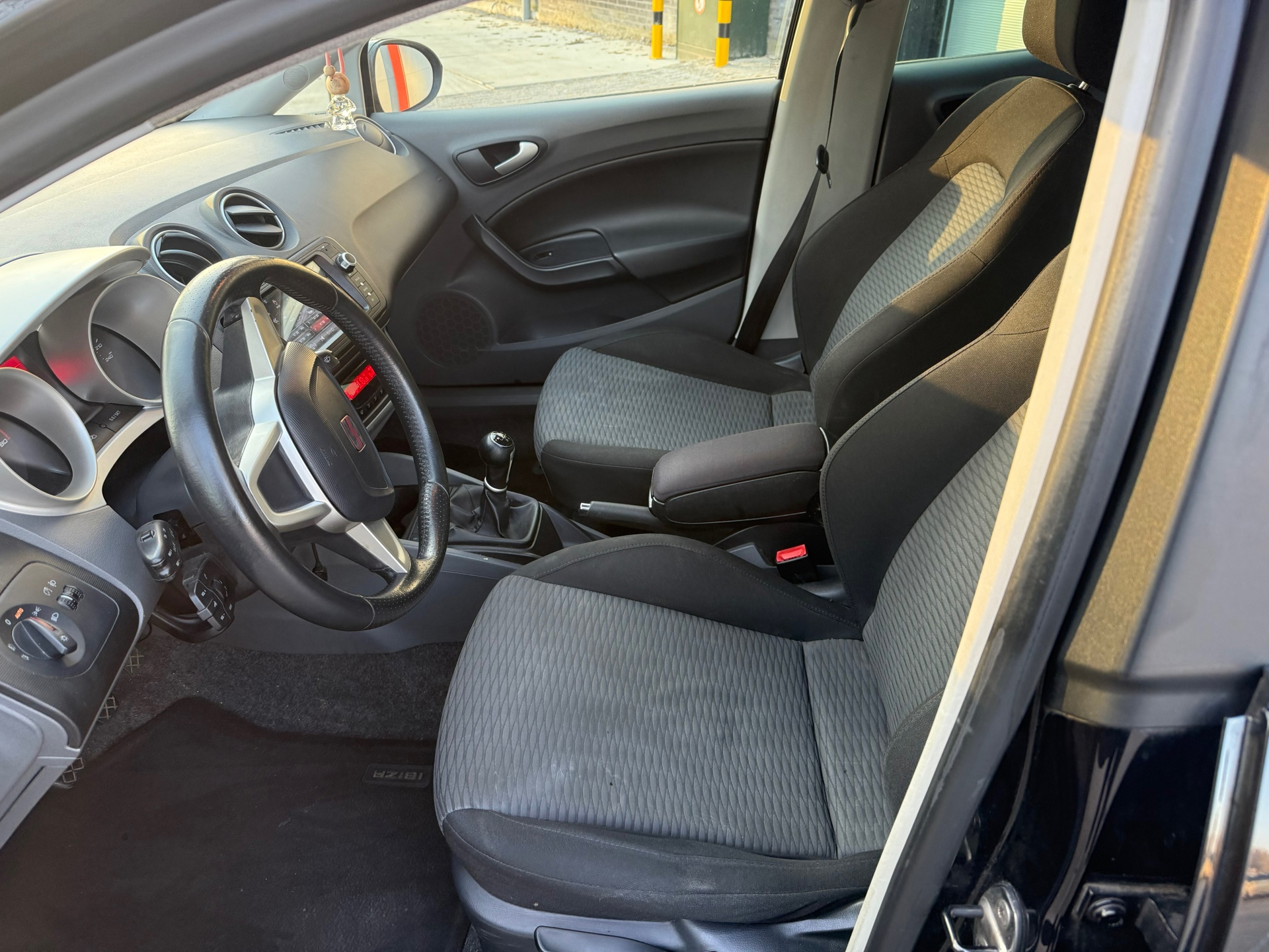 Foto van Seat Ibiza