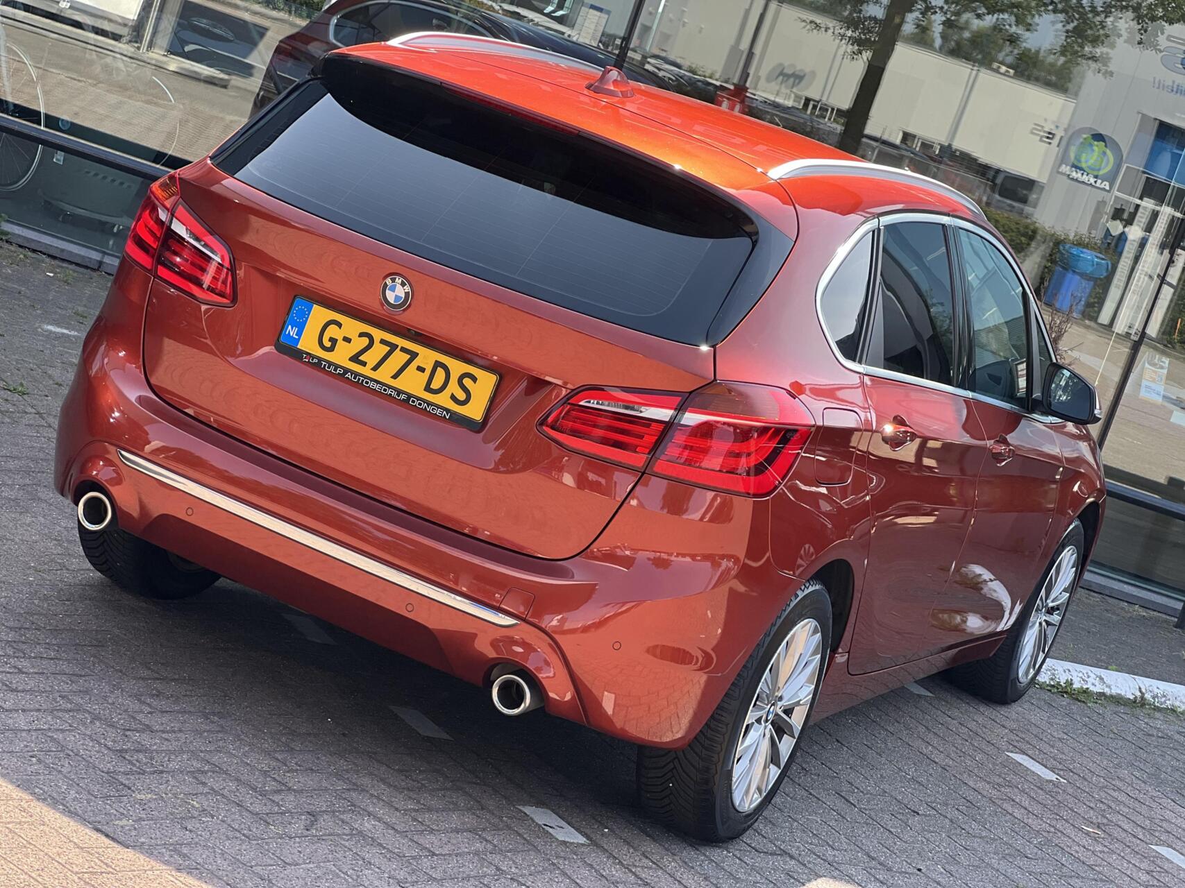 Foto van BMW 220i Active Tourer