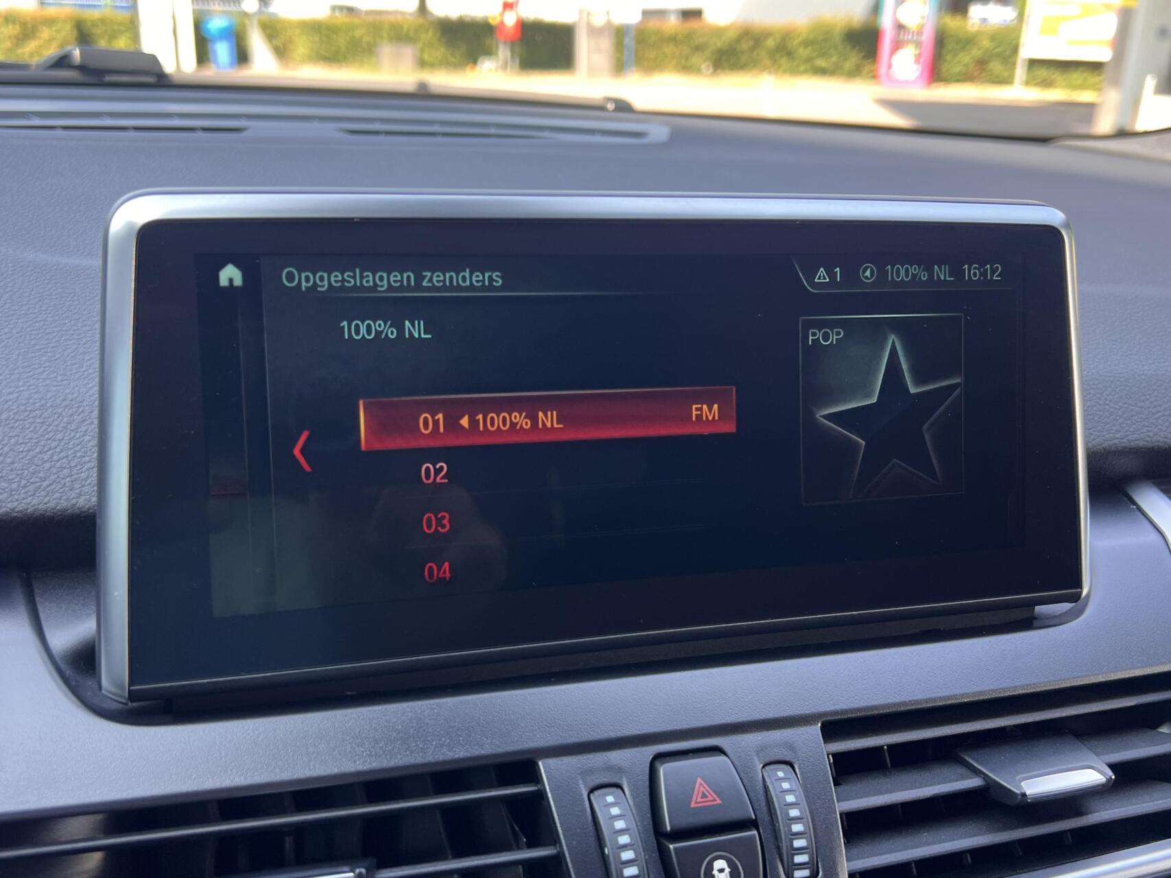 Foto van BMW 220i Active Tourer