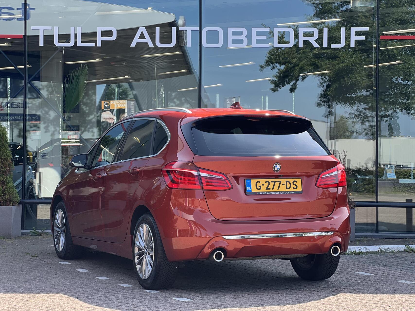 Foto van BMW 220i Active Tourer