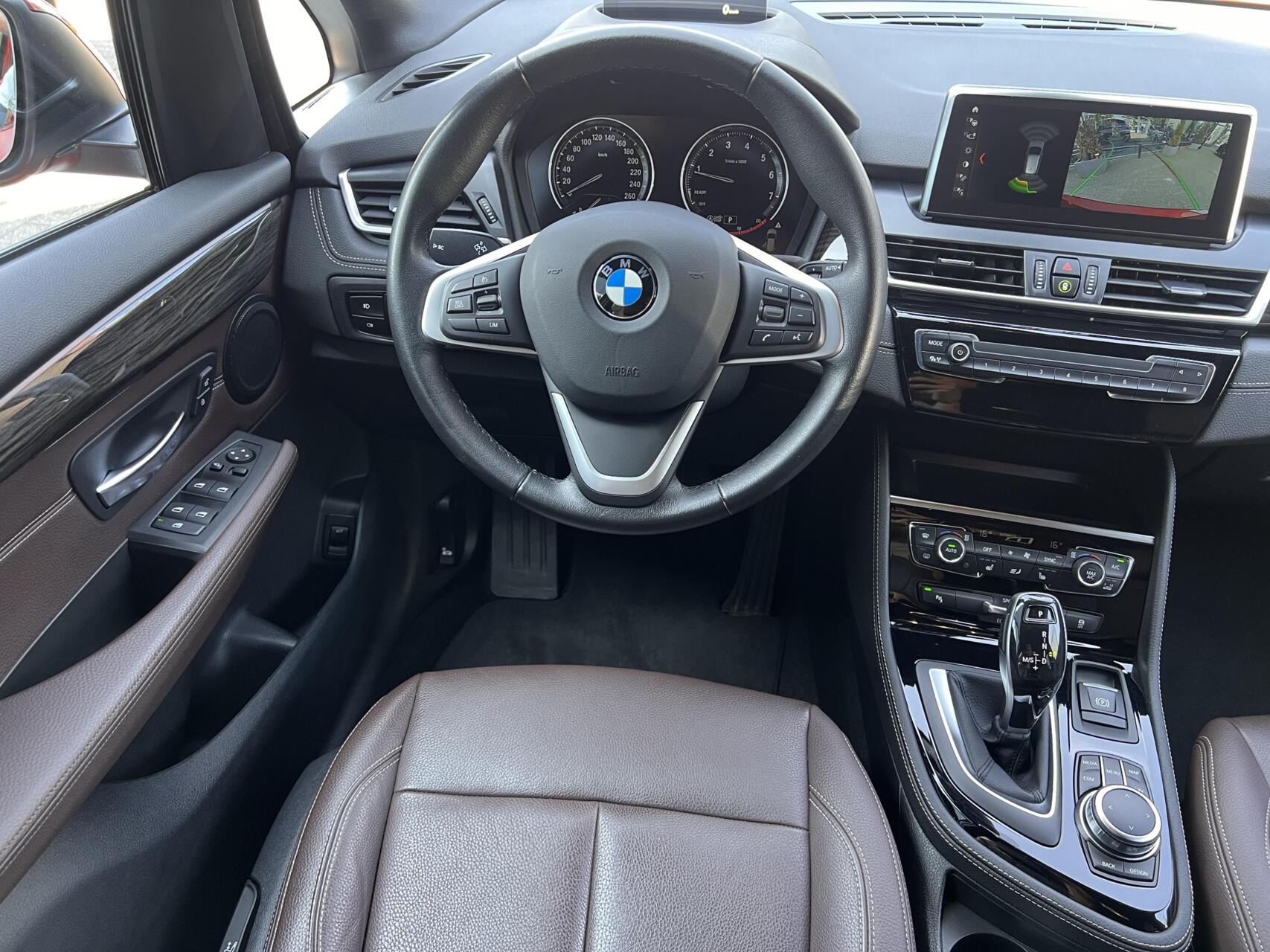Foto van BMW 220i Active Tourer