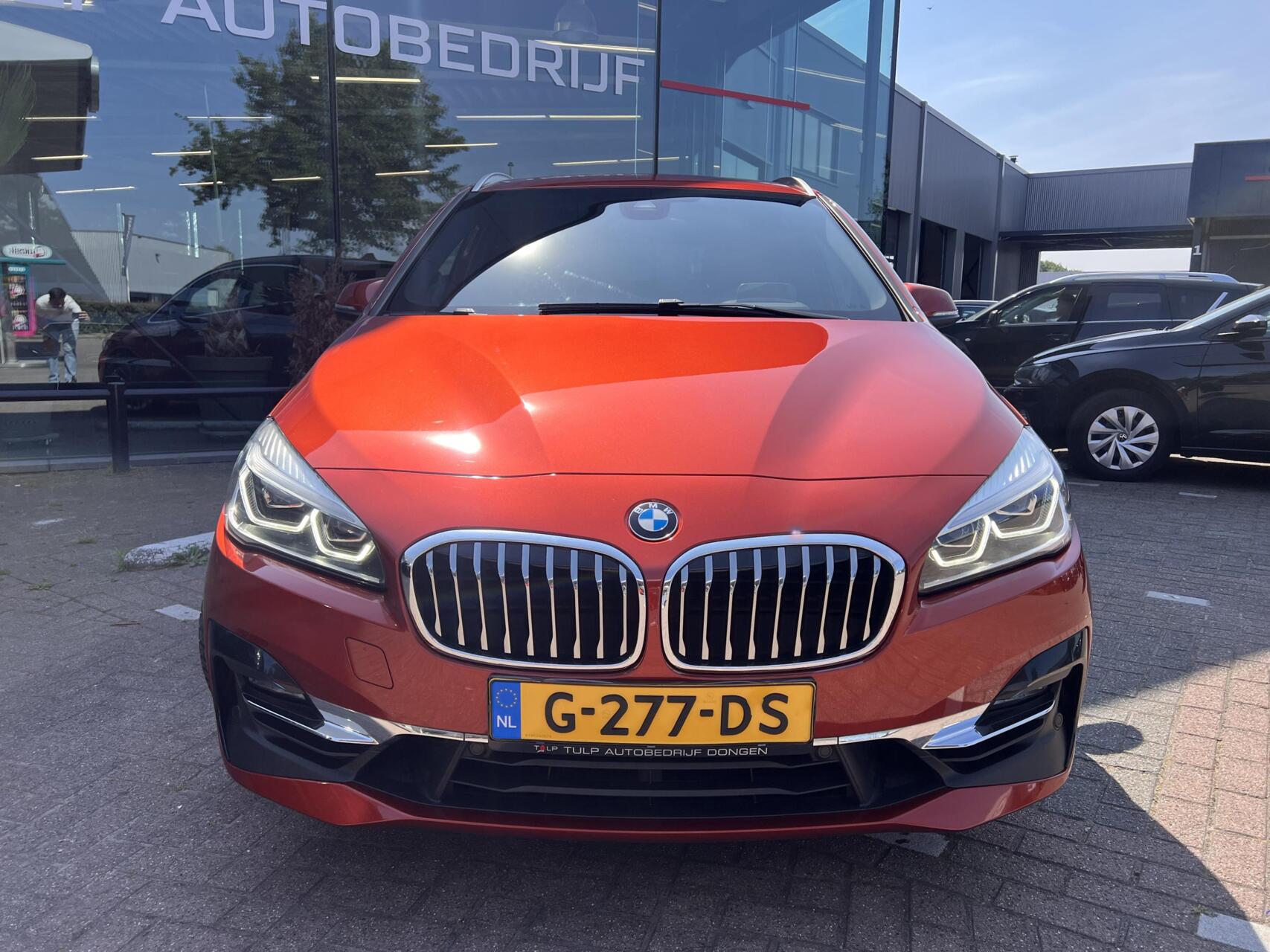 Foto van BMW 220i Active Tourer