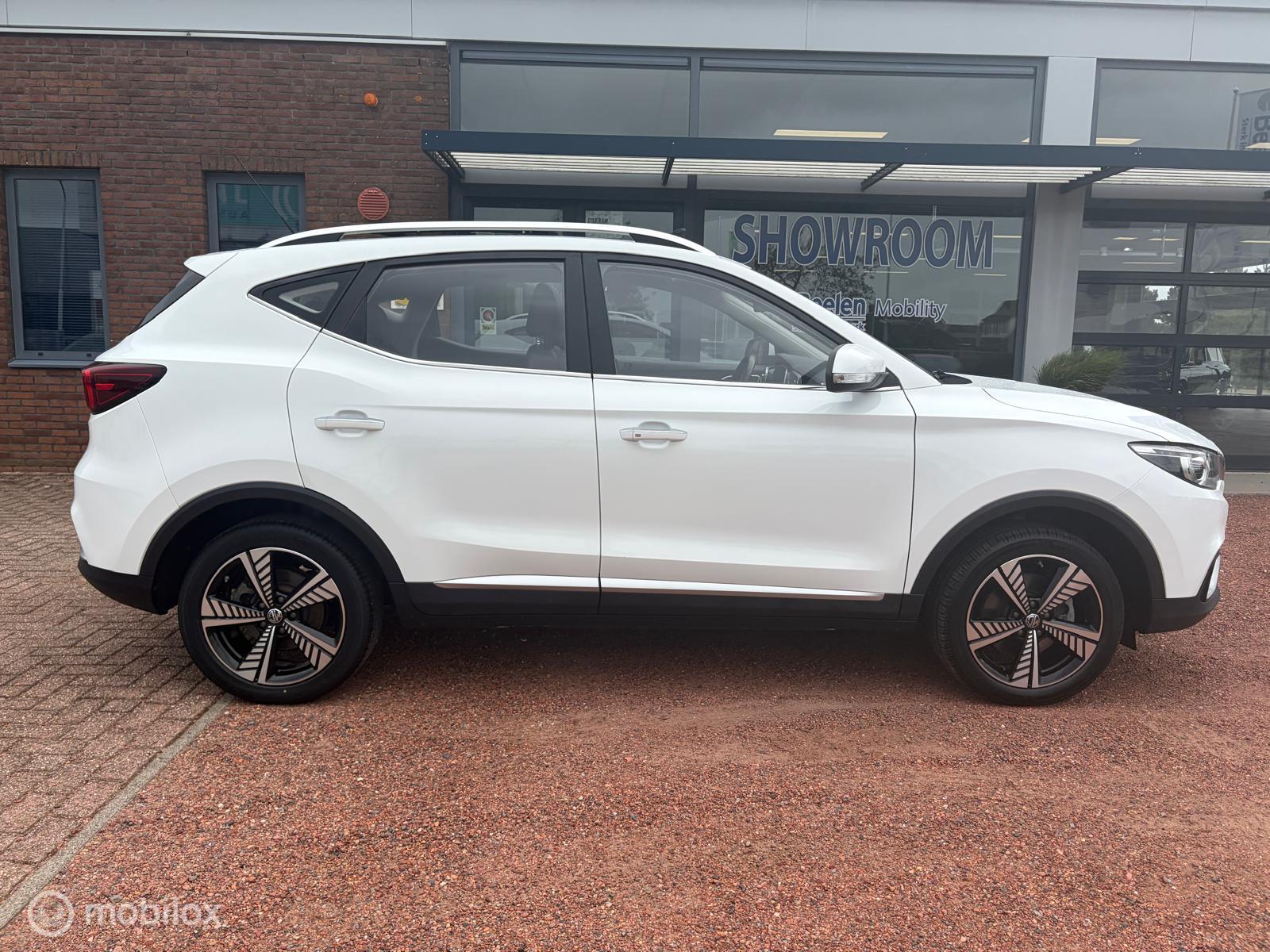 Foto van MG MG ZS Ev