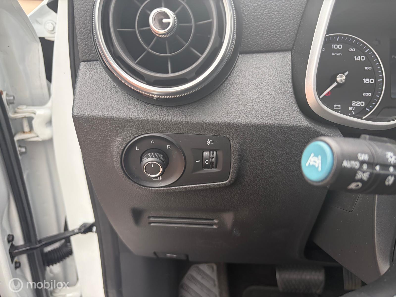 Foto van MG MG ZS Ev