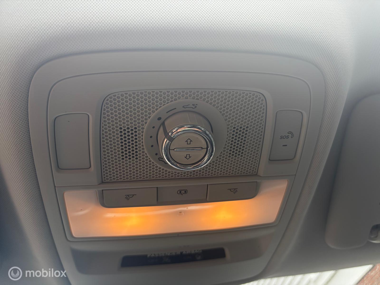 Foto van MG MG ZS Ev