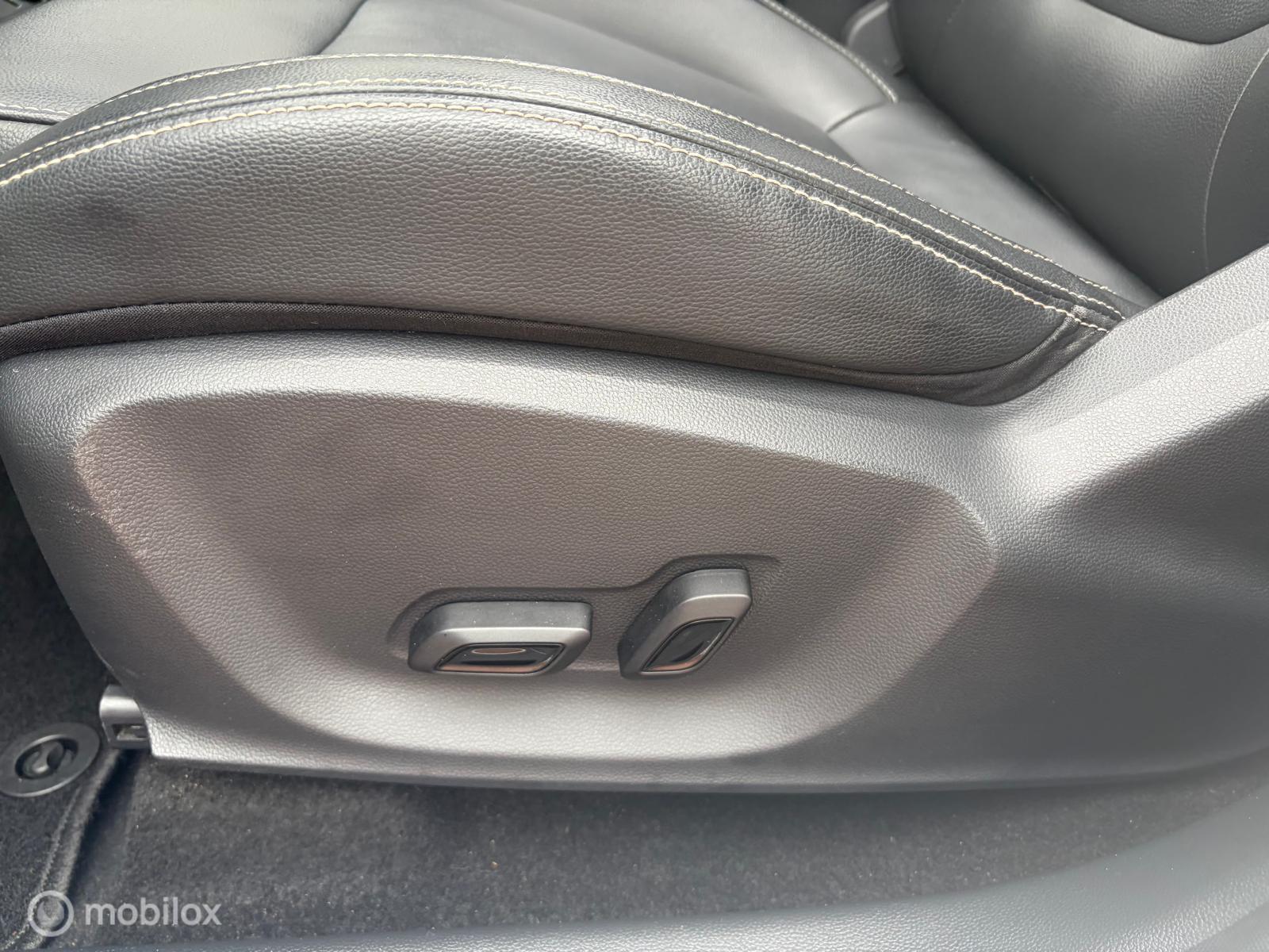 Foto van MG MG ZS Ev