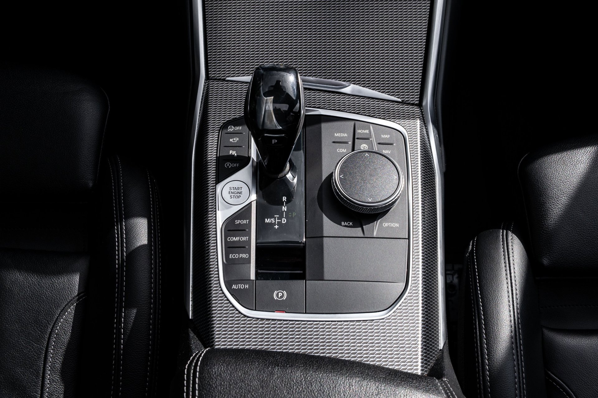 Foto van BMW 330i