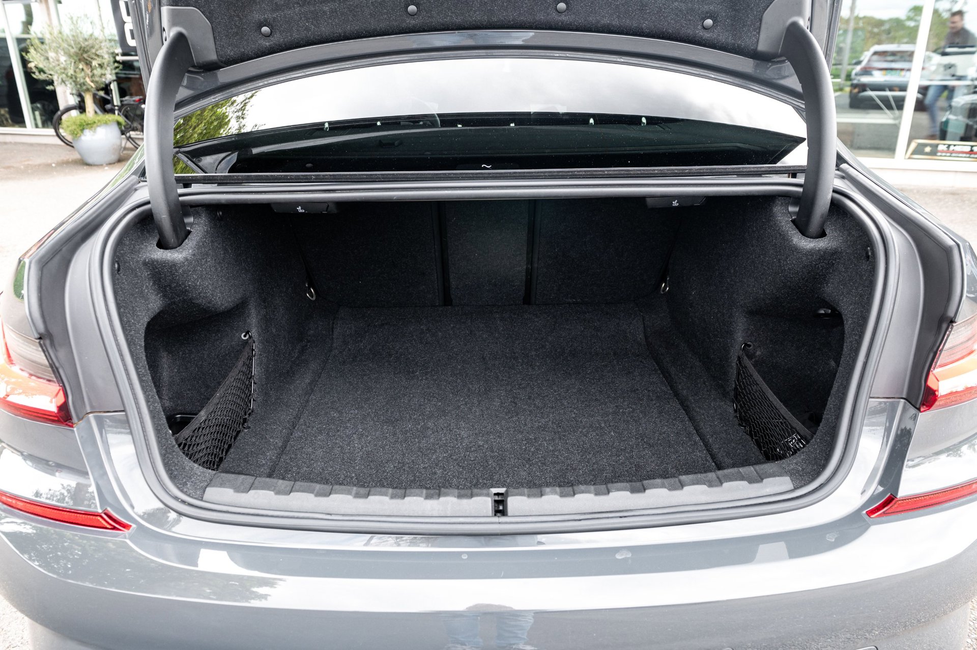 Foto van BMW 330i