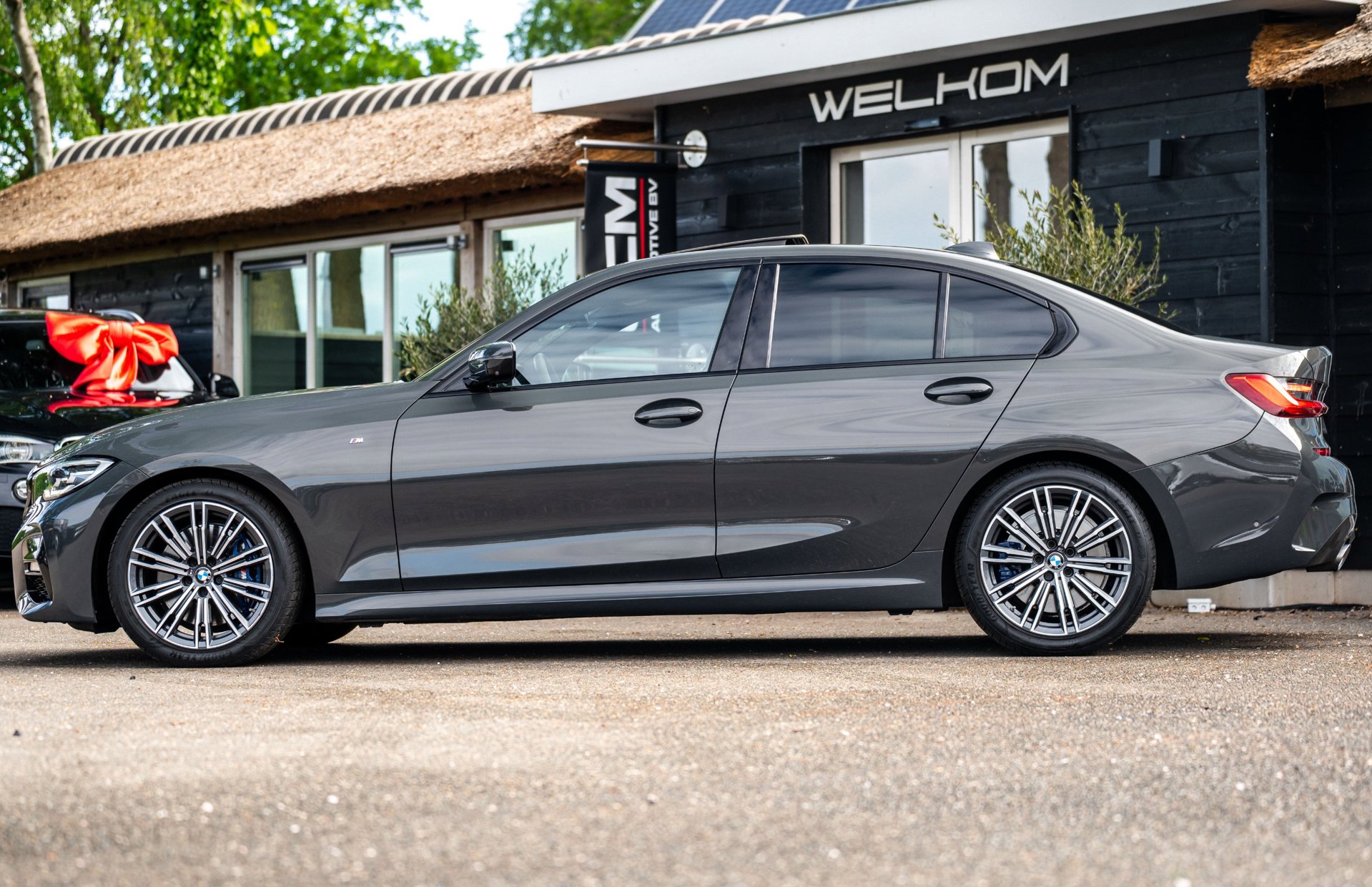 Foto van BMW 330i