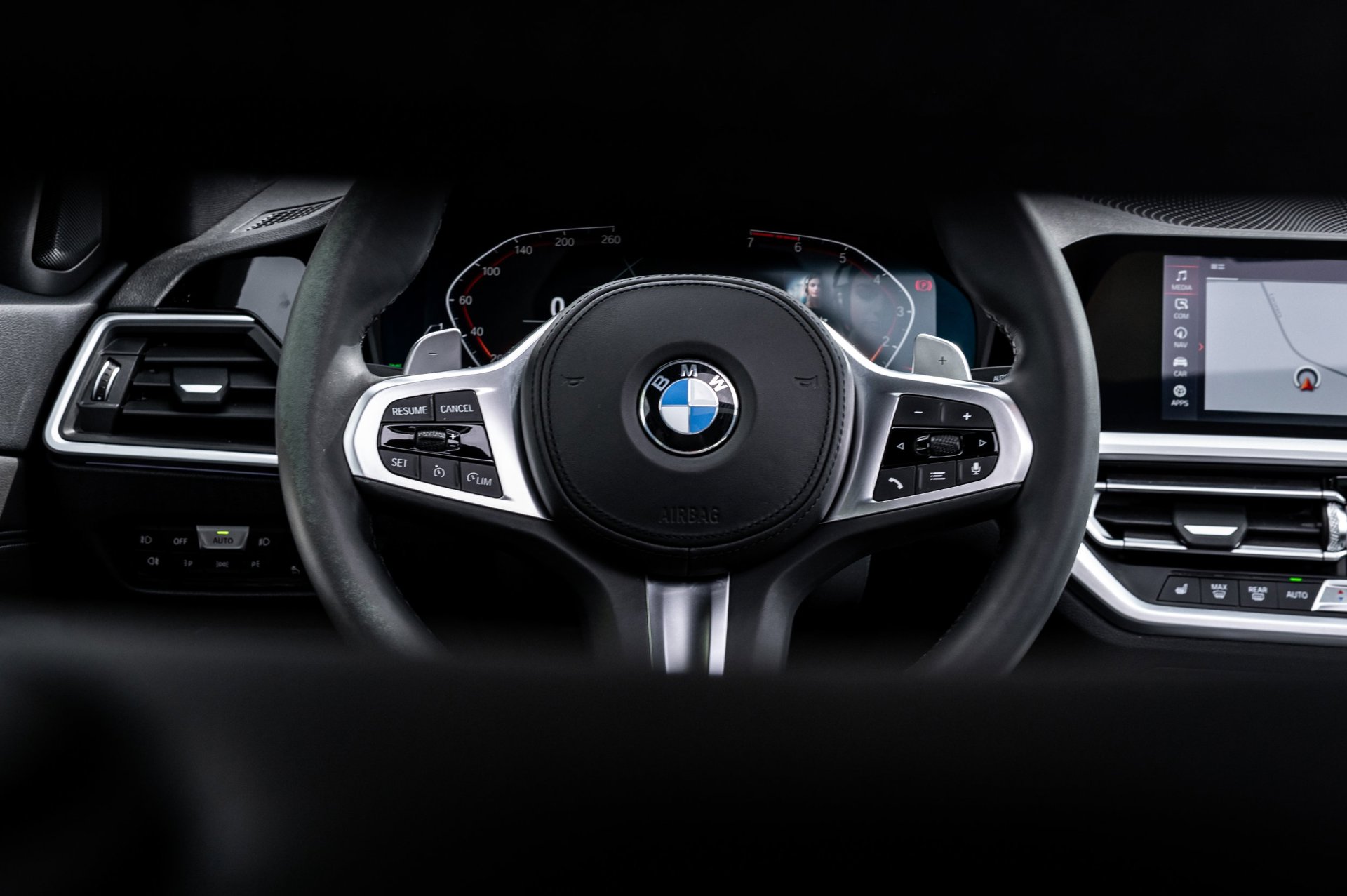 Foto van BMW 330i