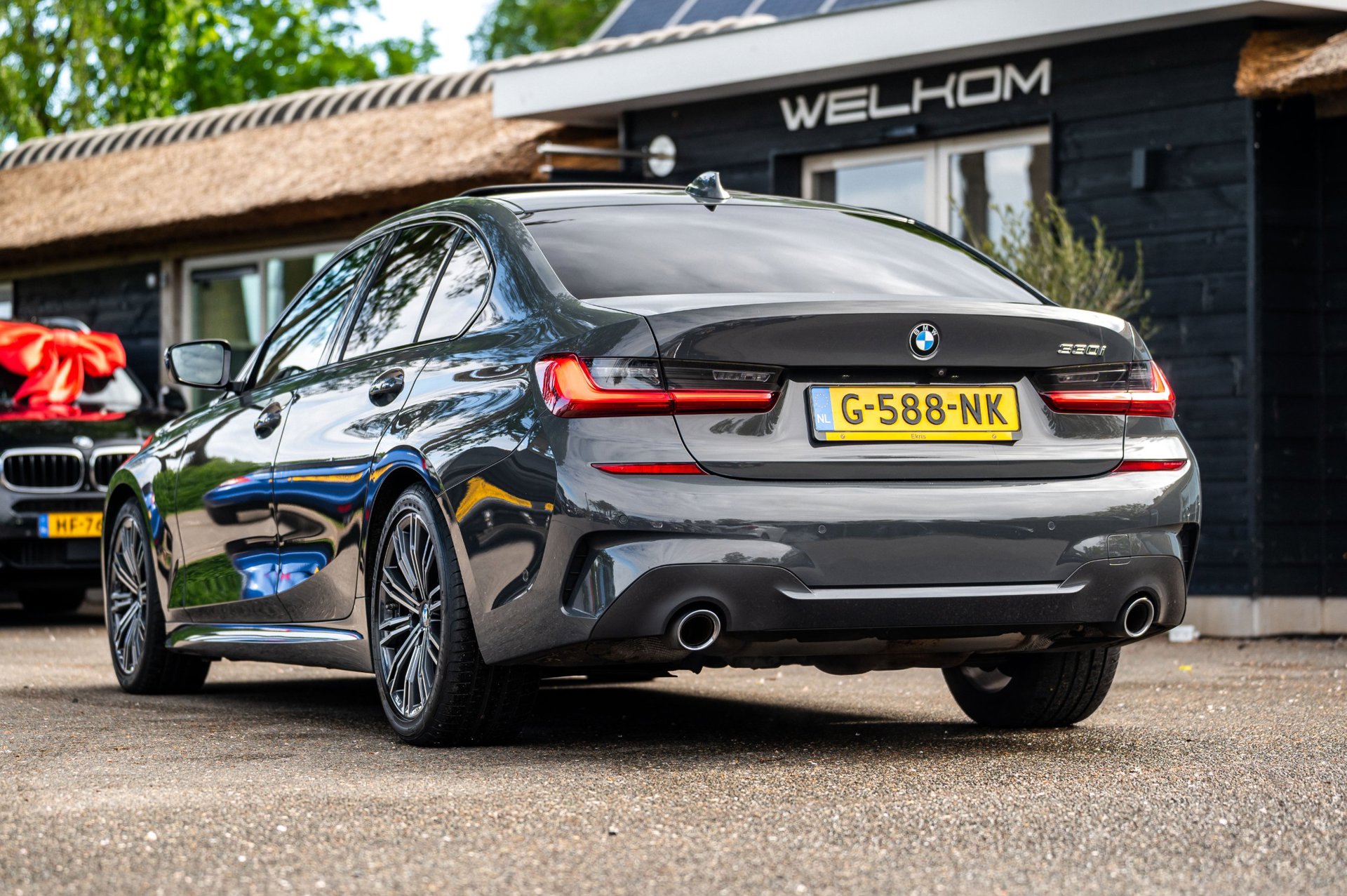 Foto van BMW 330i