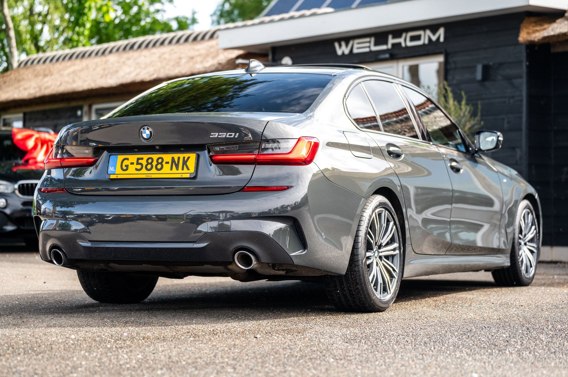 Foto van BMW 330i