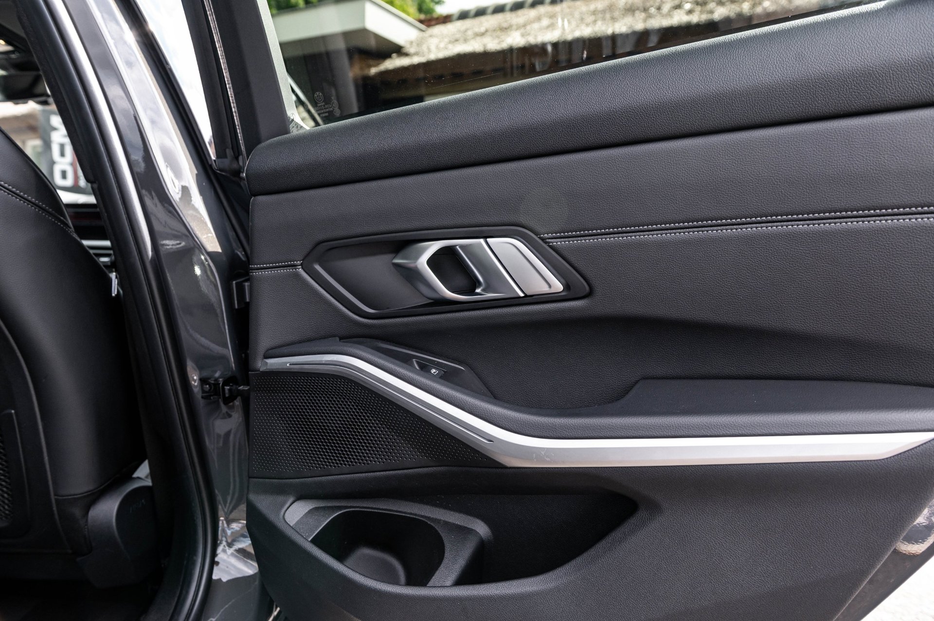 Foto van BMW 330i