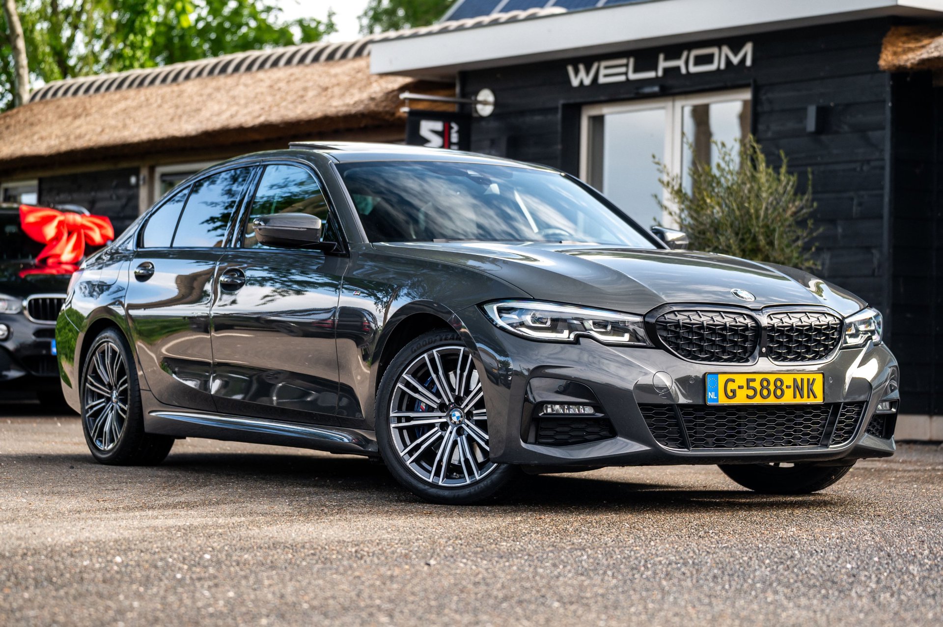 Foto van BMW 330i