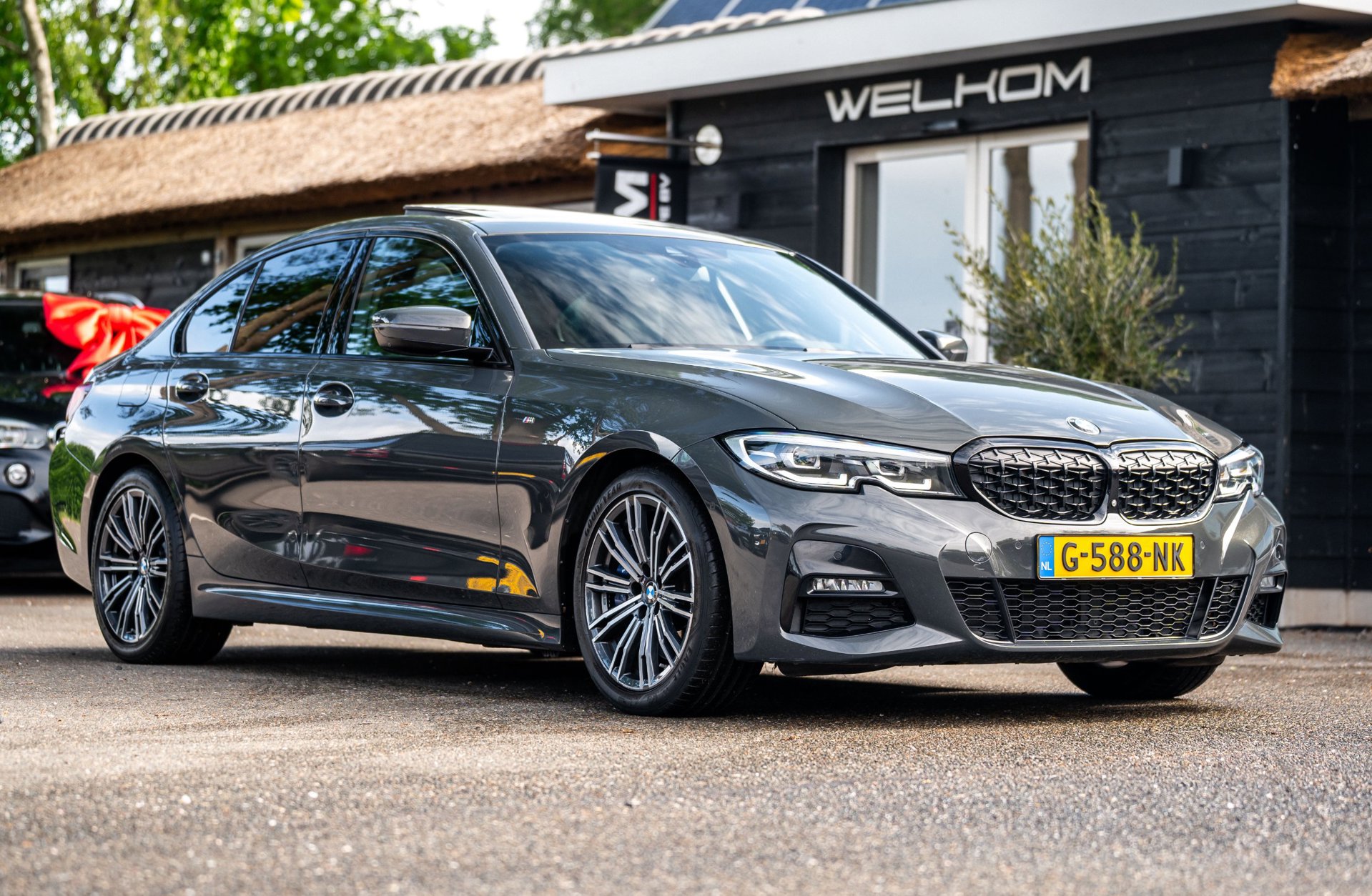Foto van BMW 330i
