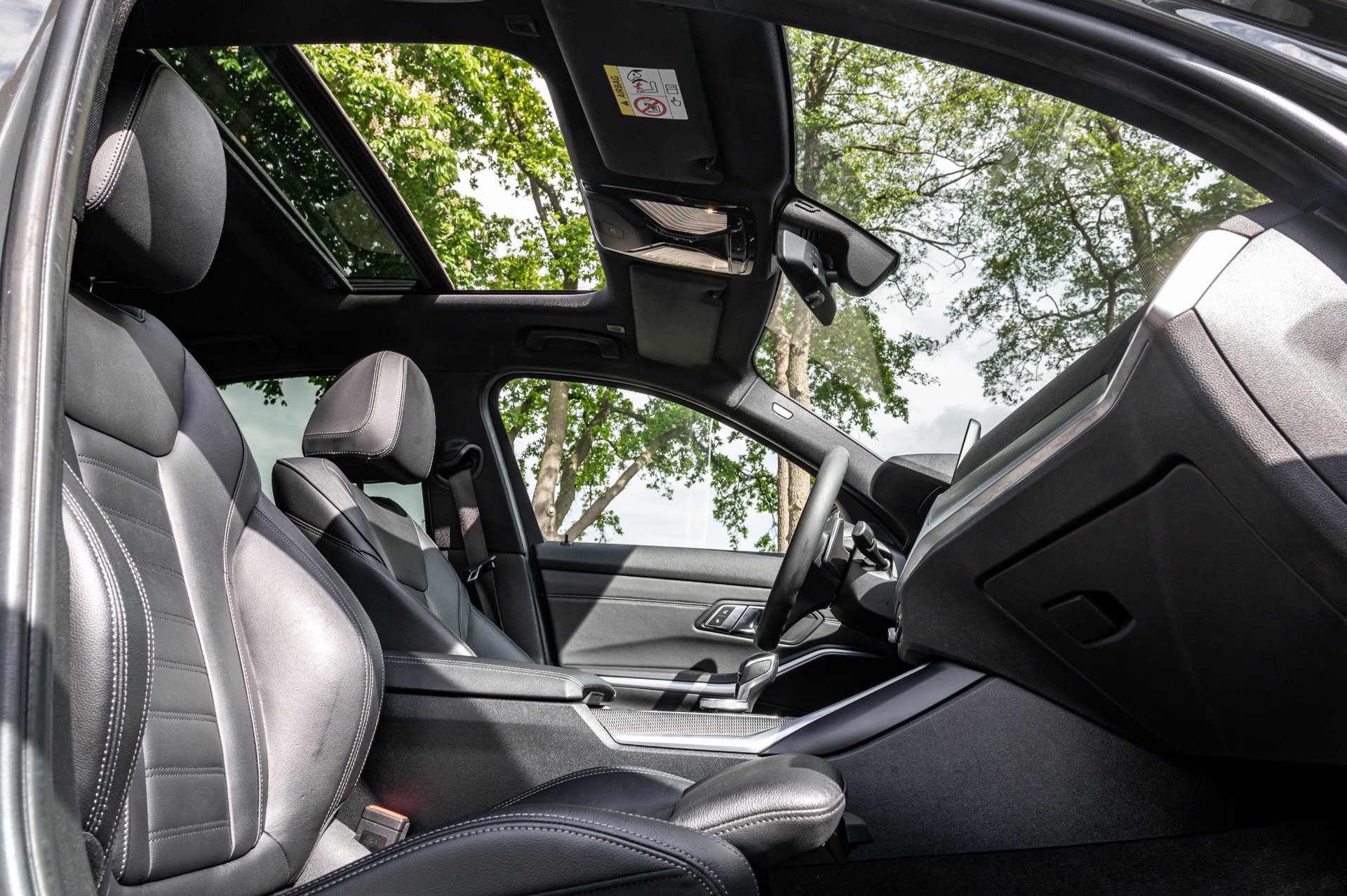 Foto van BMW 330i
