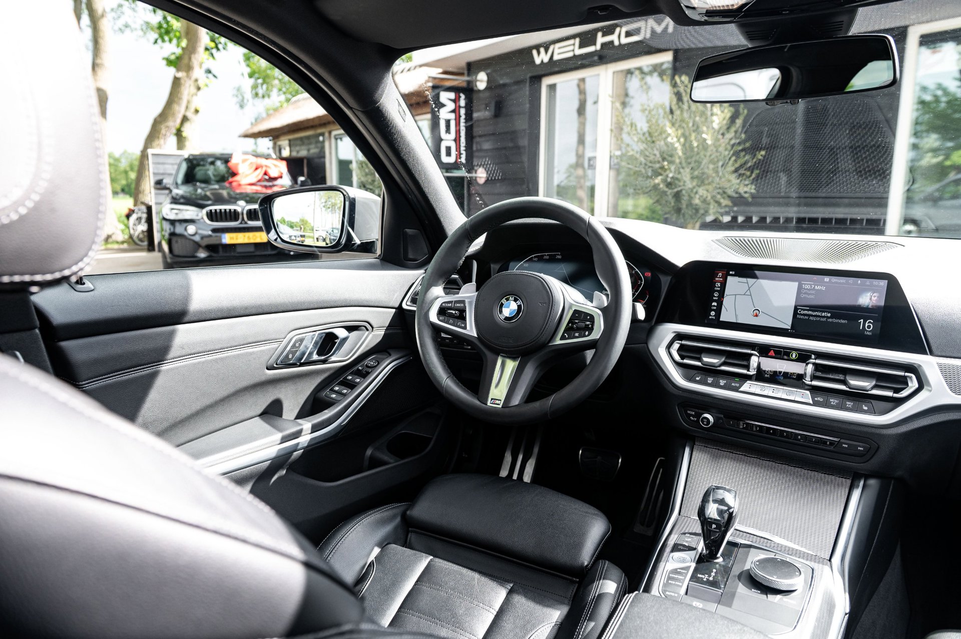 Foto van BMW 330i